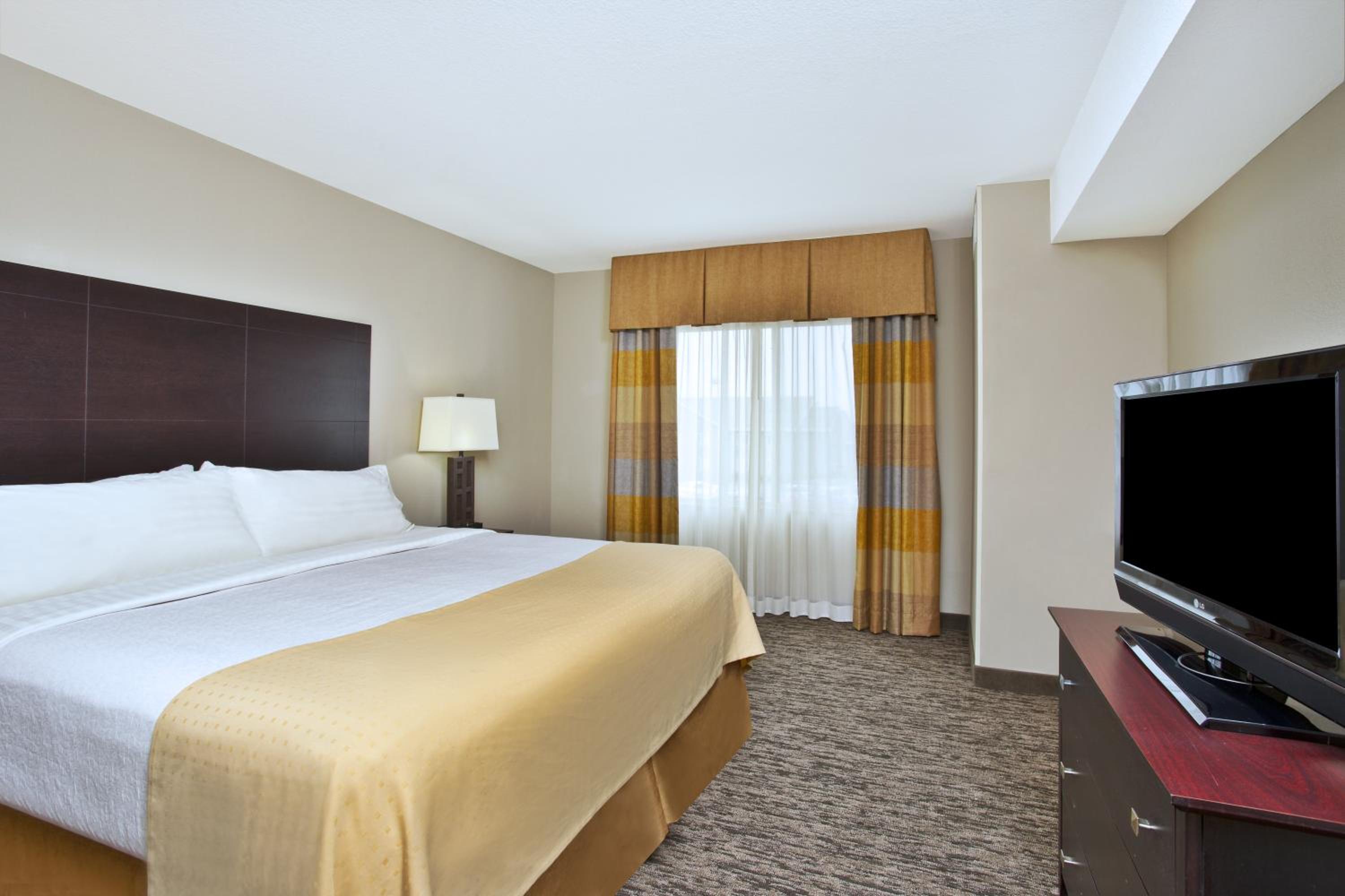 Standard King Room - Photo 1