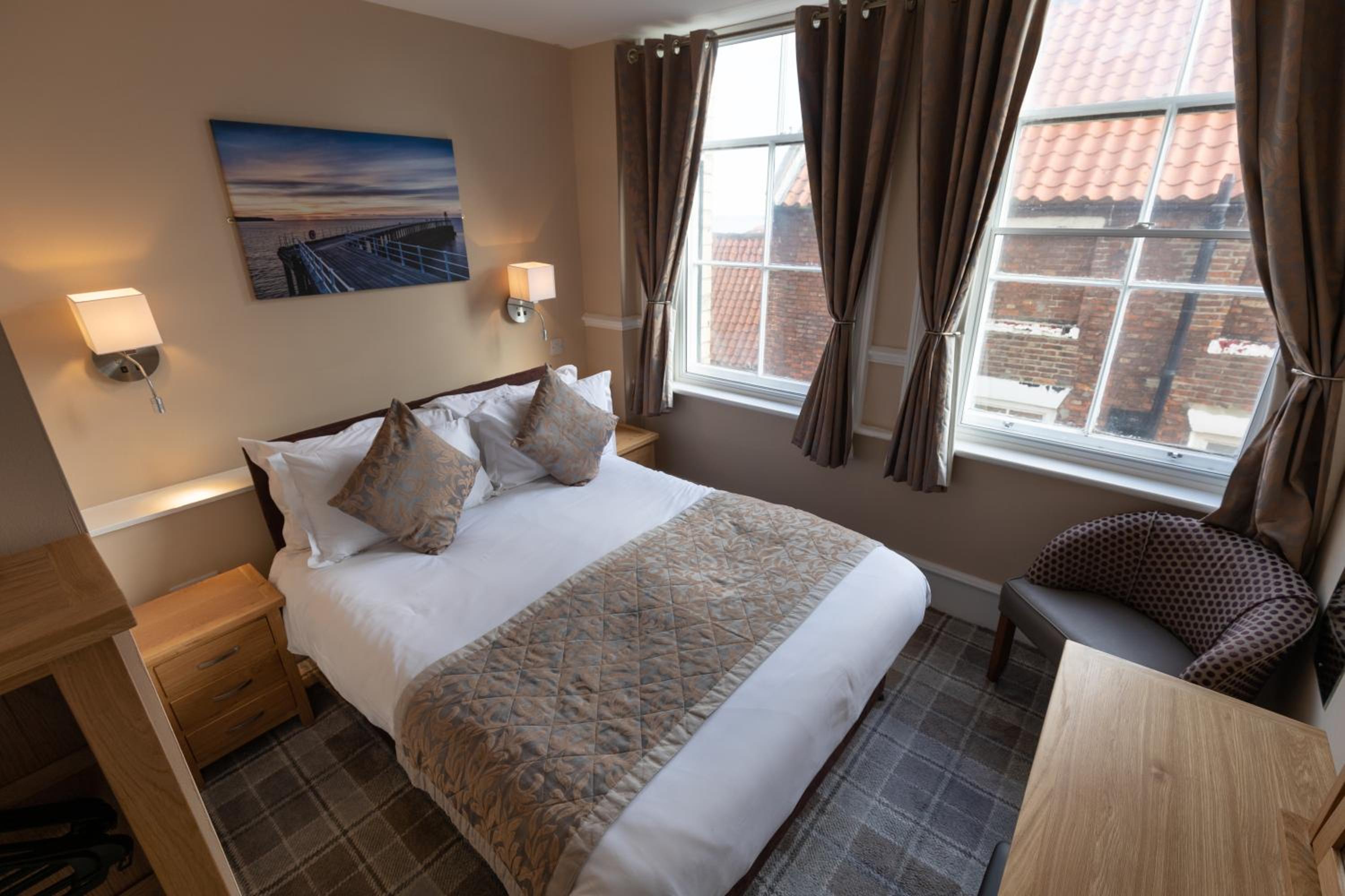 Small Double Room - First Floor