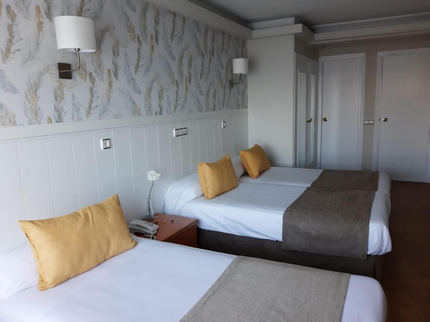 Triple Room photo 2