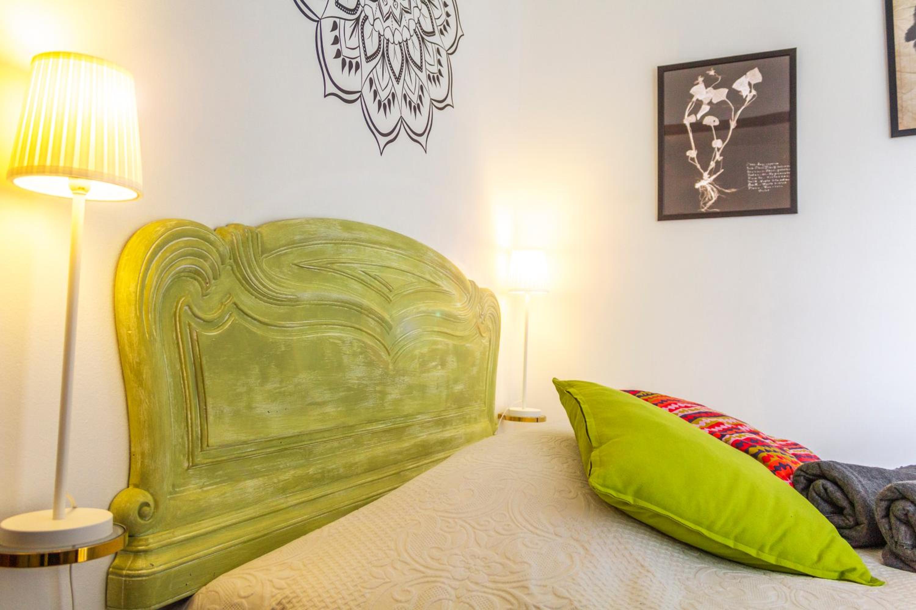 Budget Double Room - Photo 4