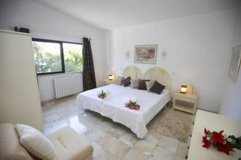 Three-Bedroom Villa photo 1