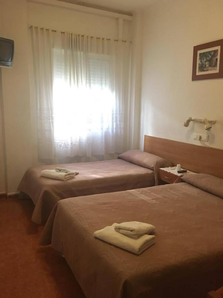 Double Room - Photo 4