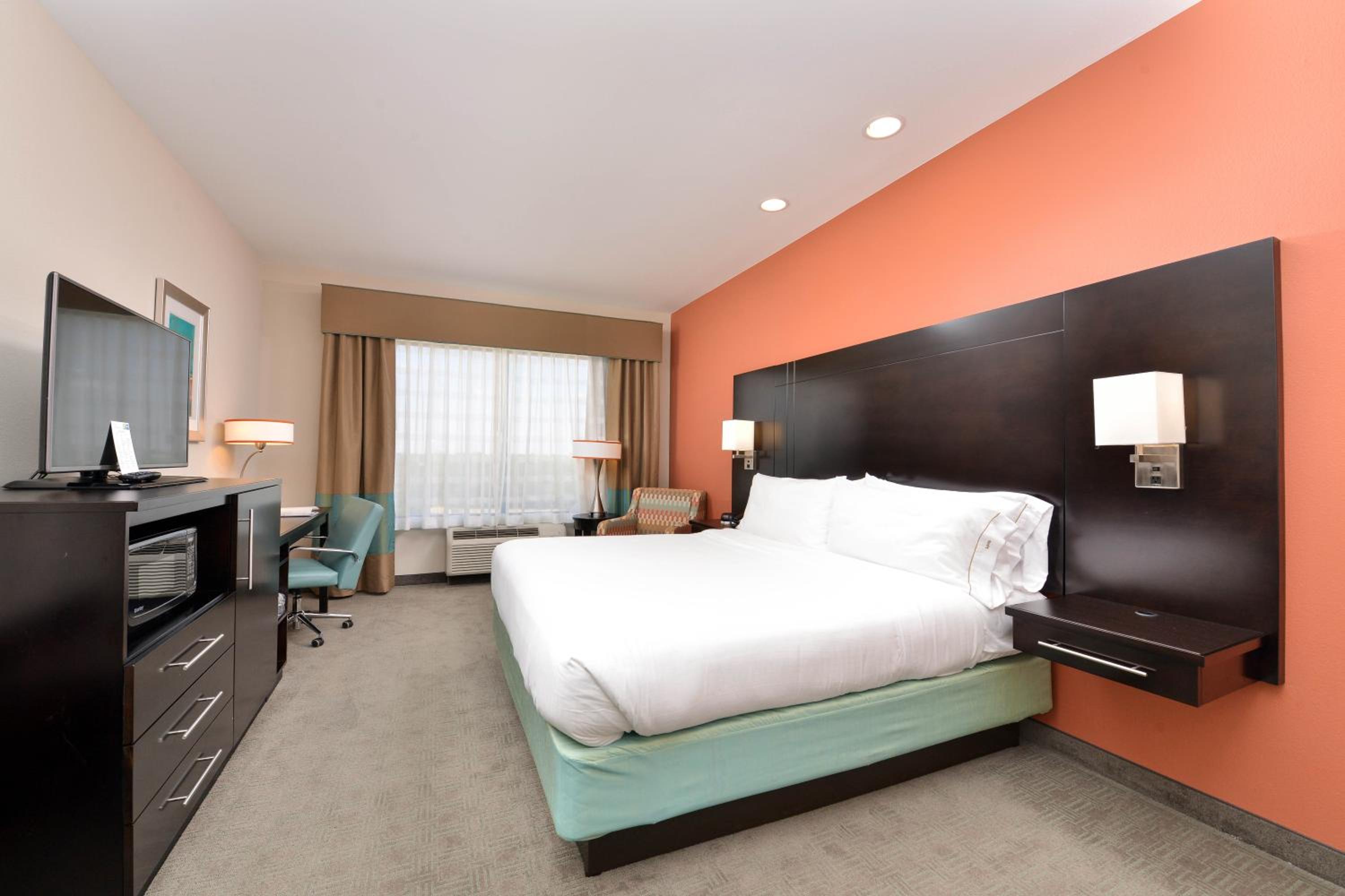 King Suite with Sofa Bed