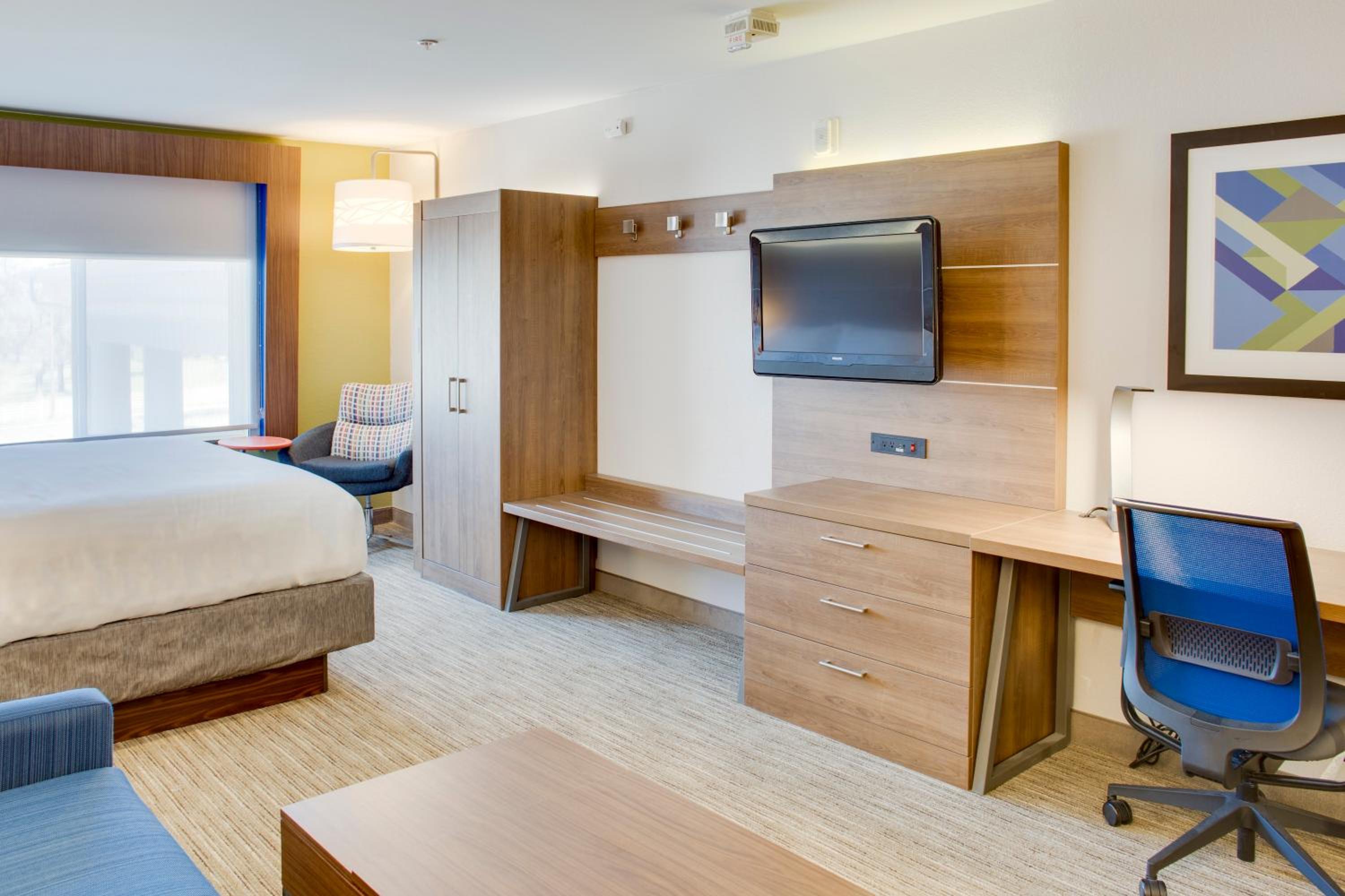 King Suite - Photo 5