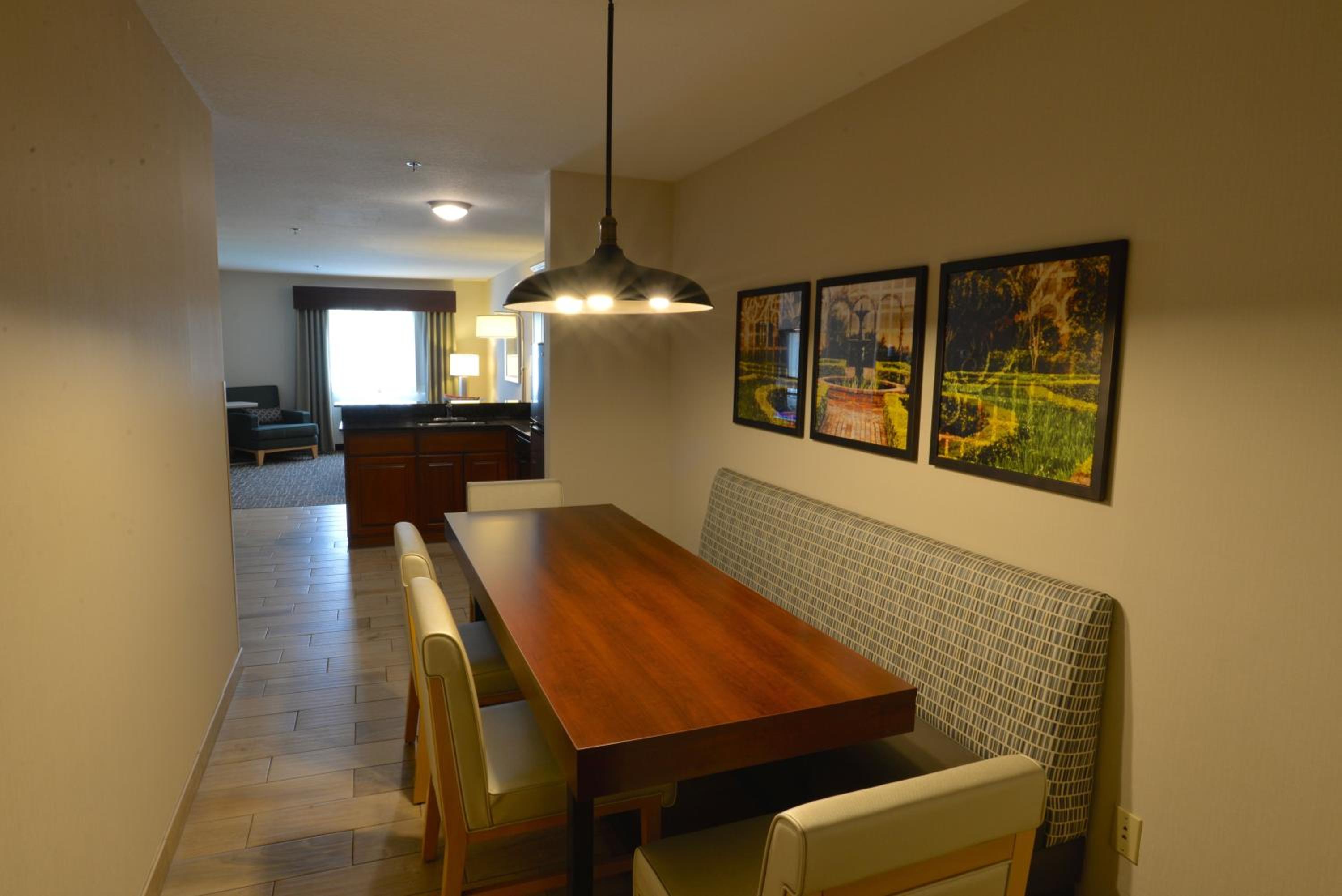 King Suite with Sofa Bed - Photo 3