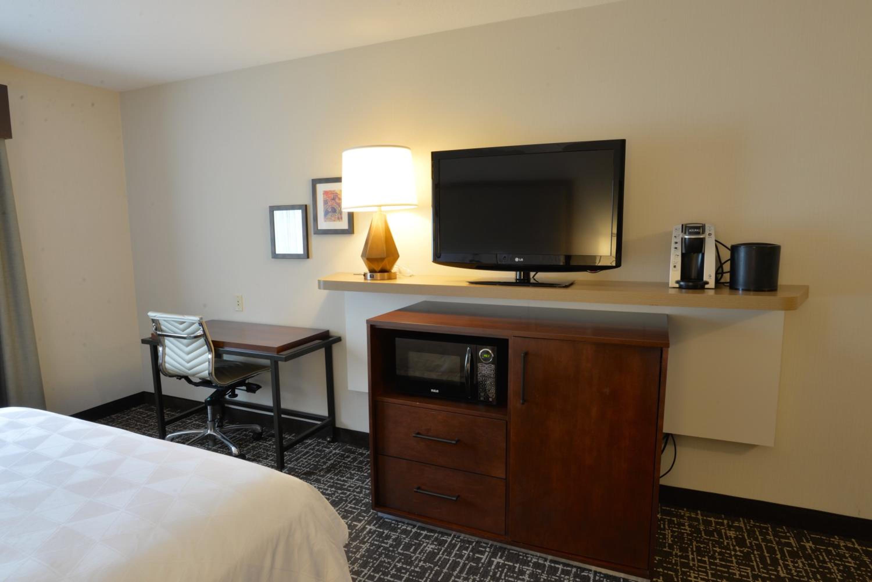 Standard Queen Room with Two Queen Beds - Photo 1