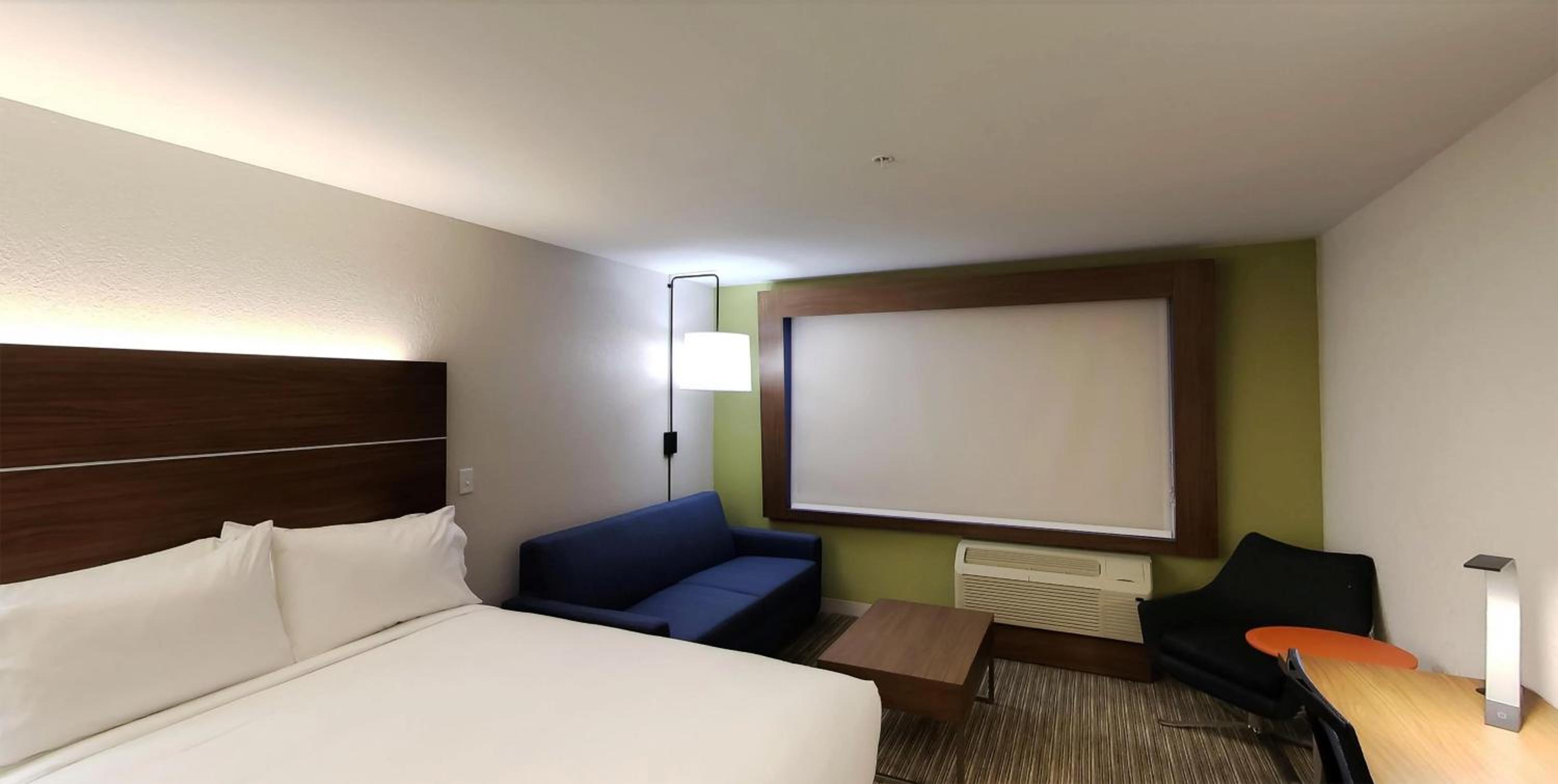 King Suite photo 2
