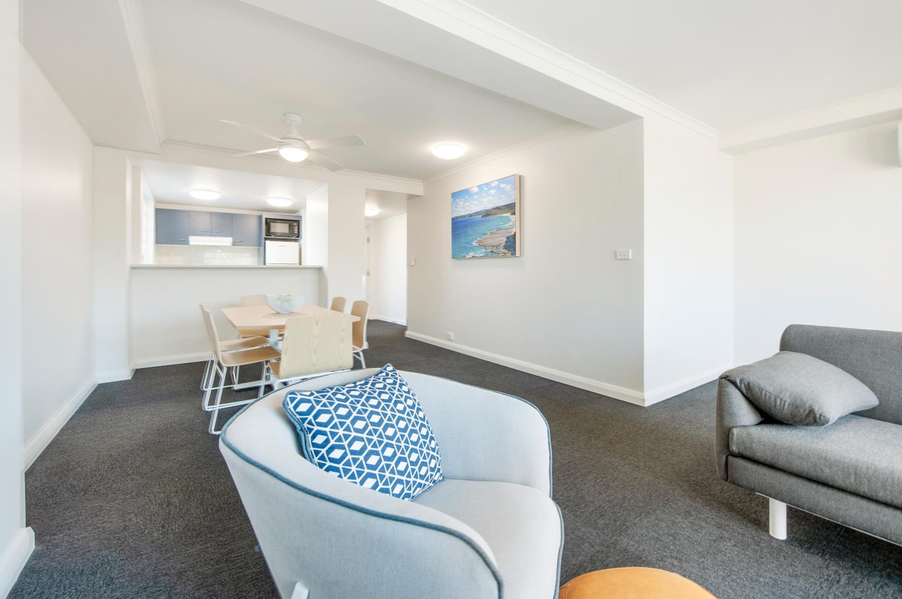 Two-Bedroom Apartment - Photo 9