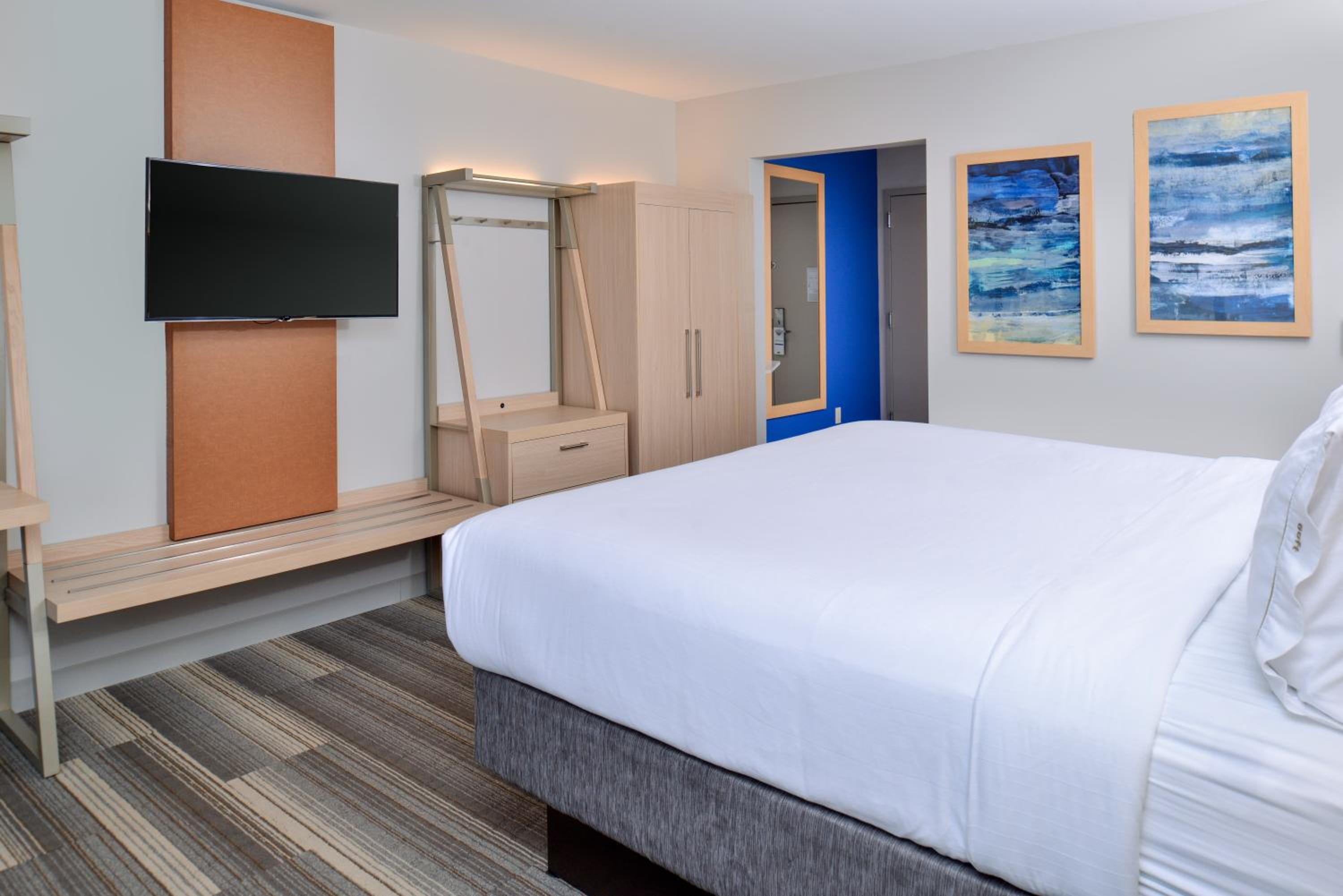 King Room - Hearing Accessible - Non-Smoking photo 3
