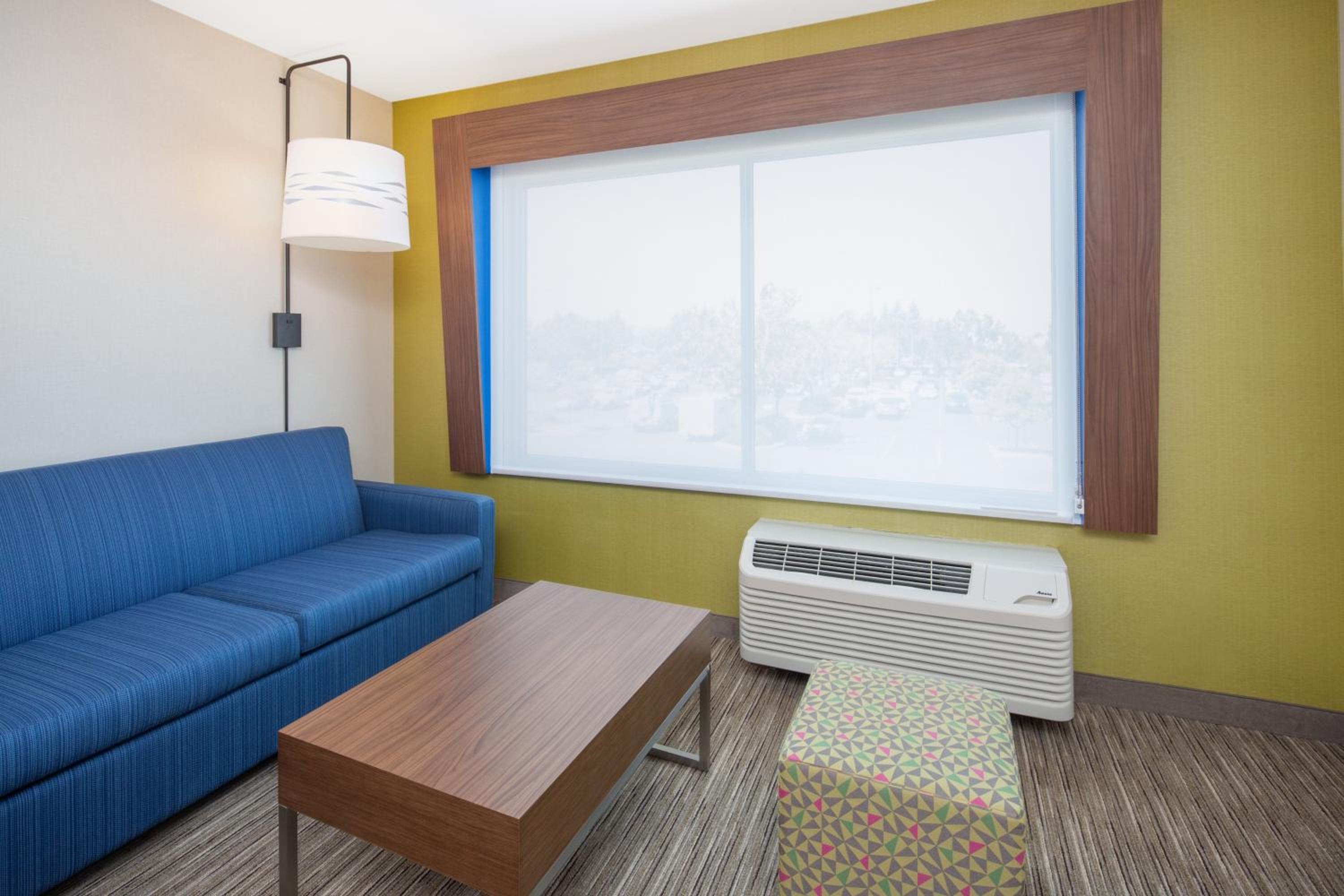 King Suite - Photo 7