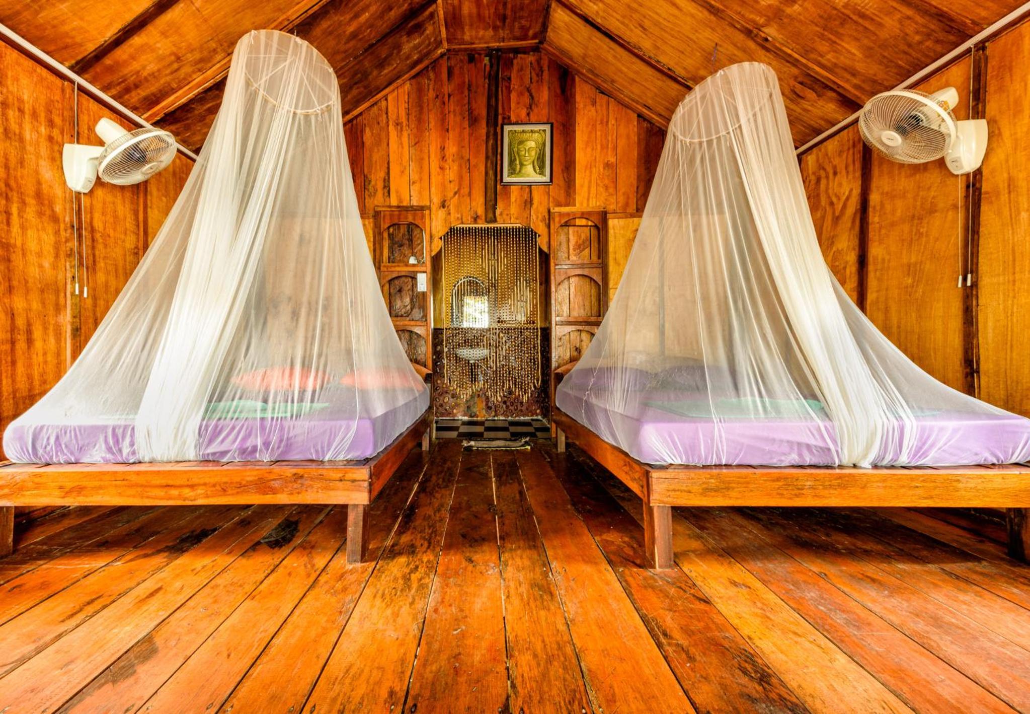 Beach Front Bungalow With Air Conditioning photo 1