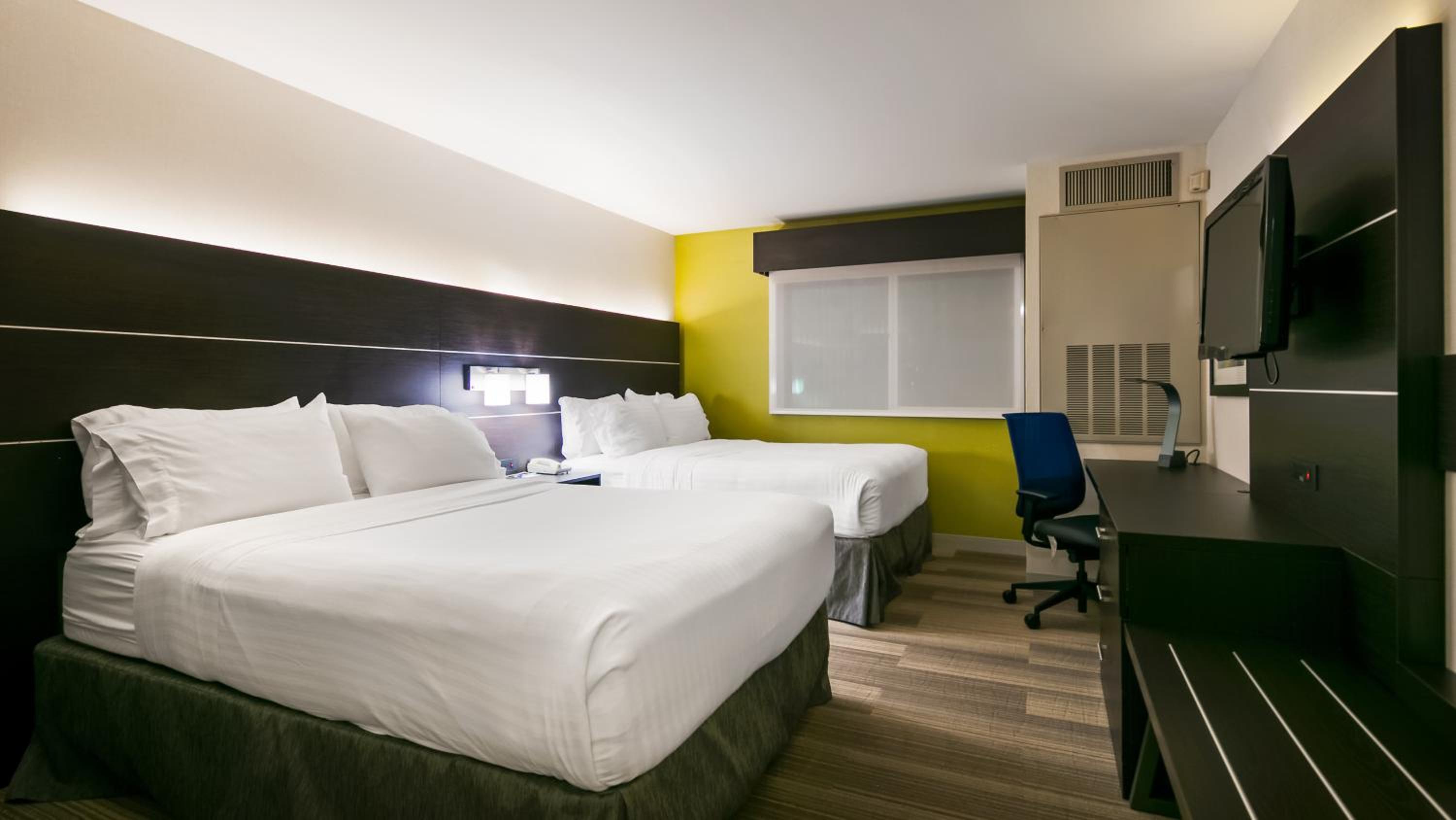 Standard Queen Room with Two Queen Beds - Communications and Mobility Accessible - Photo 1