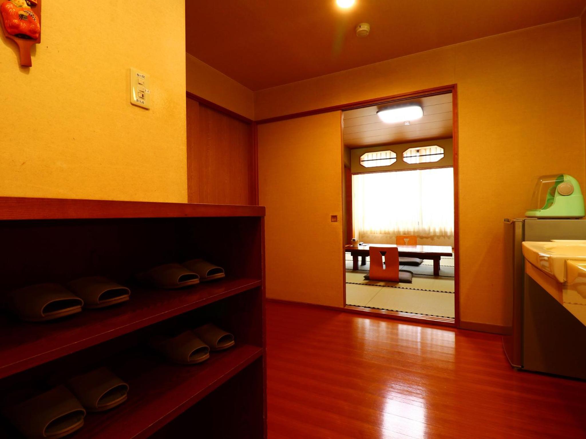 Japanese-Style Room (4 Adults) photo 3
