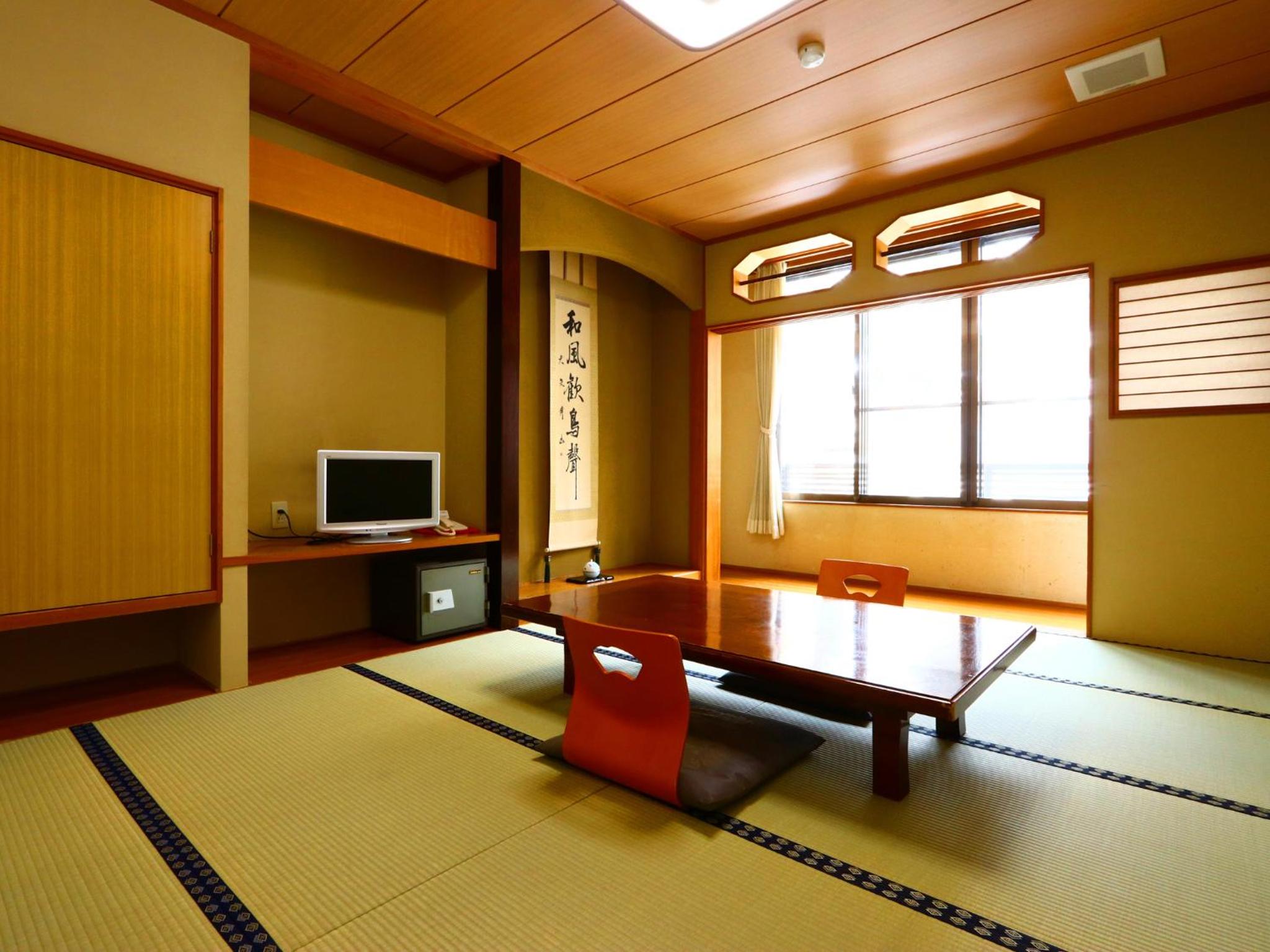 Japanese-Style Room (4 Adults) photo 1