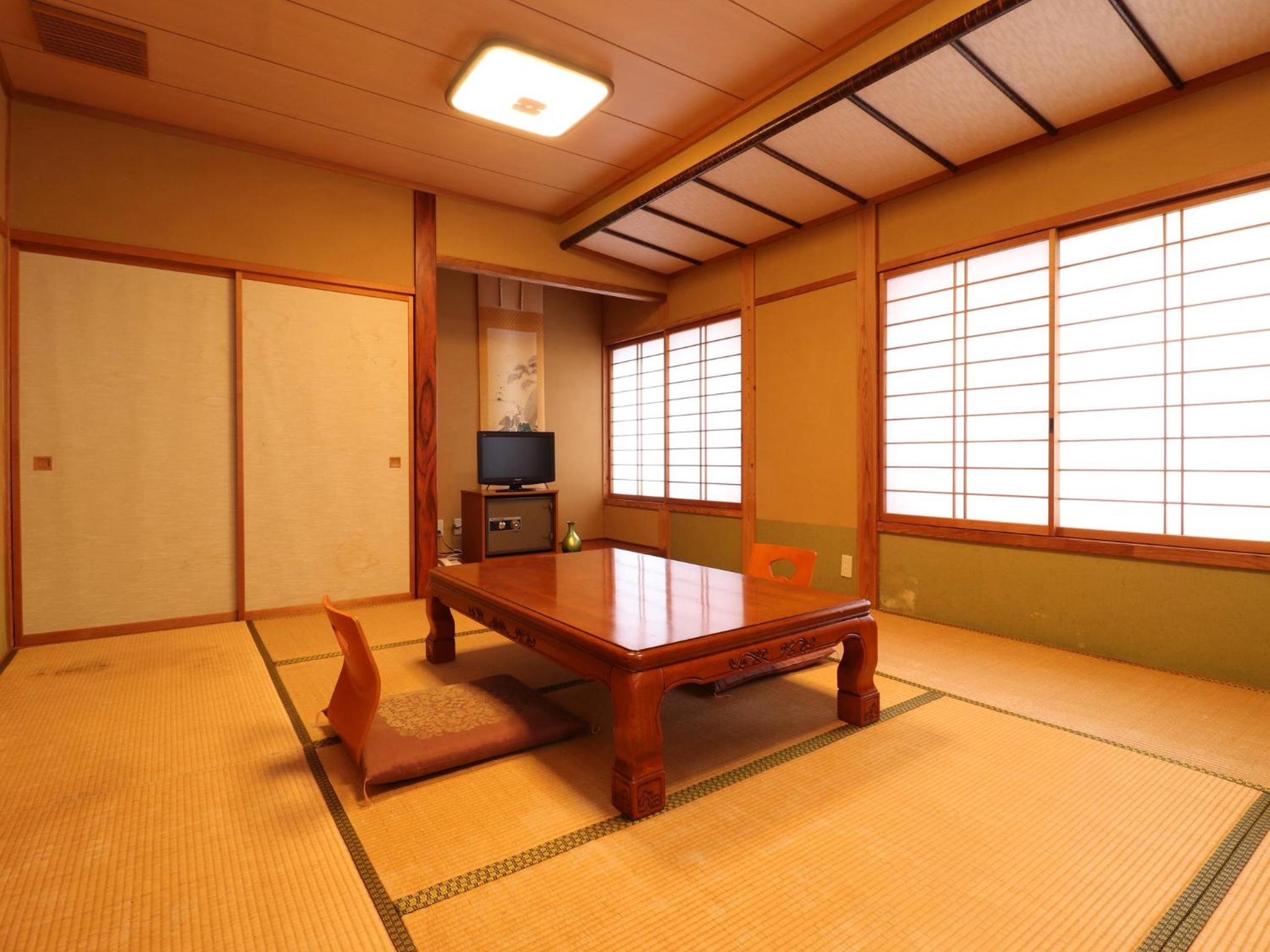 Japanese-Style Quadruple Room photo 1