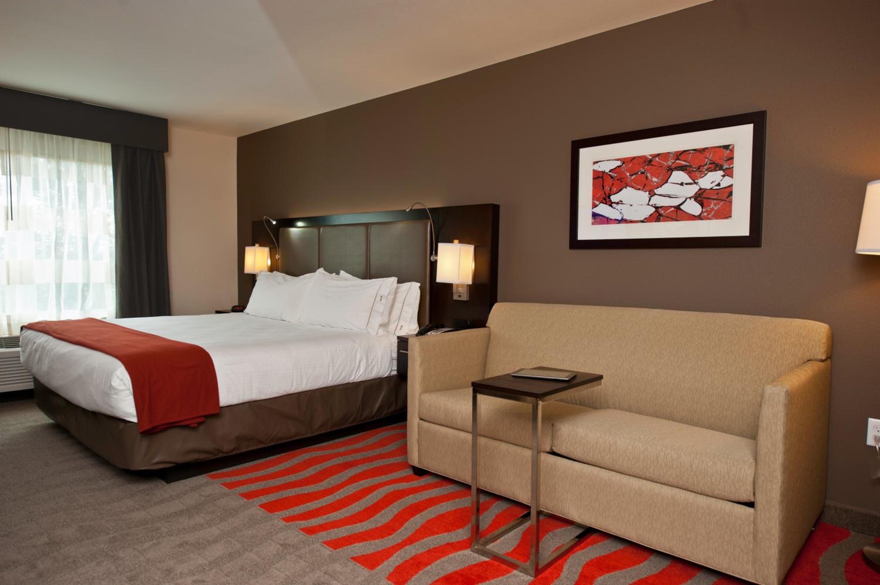 Standard King Room photo 2