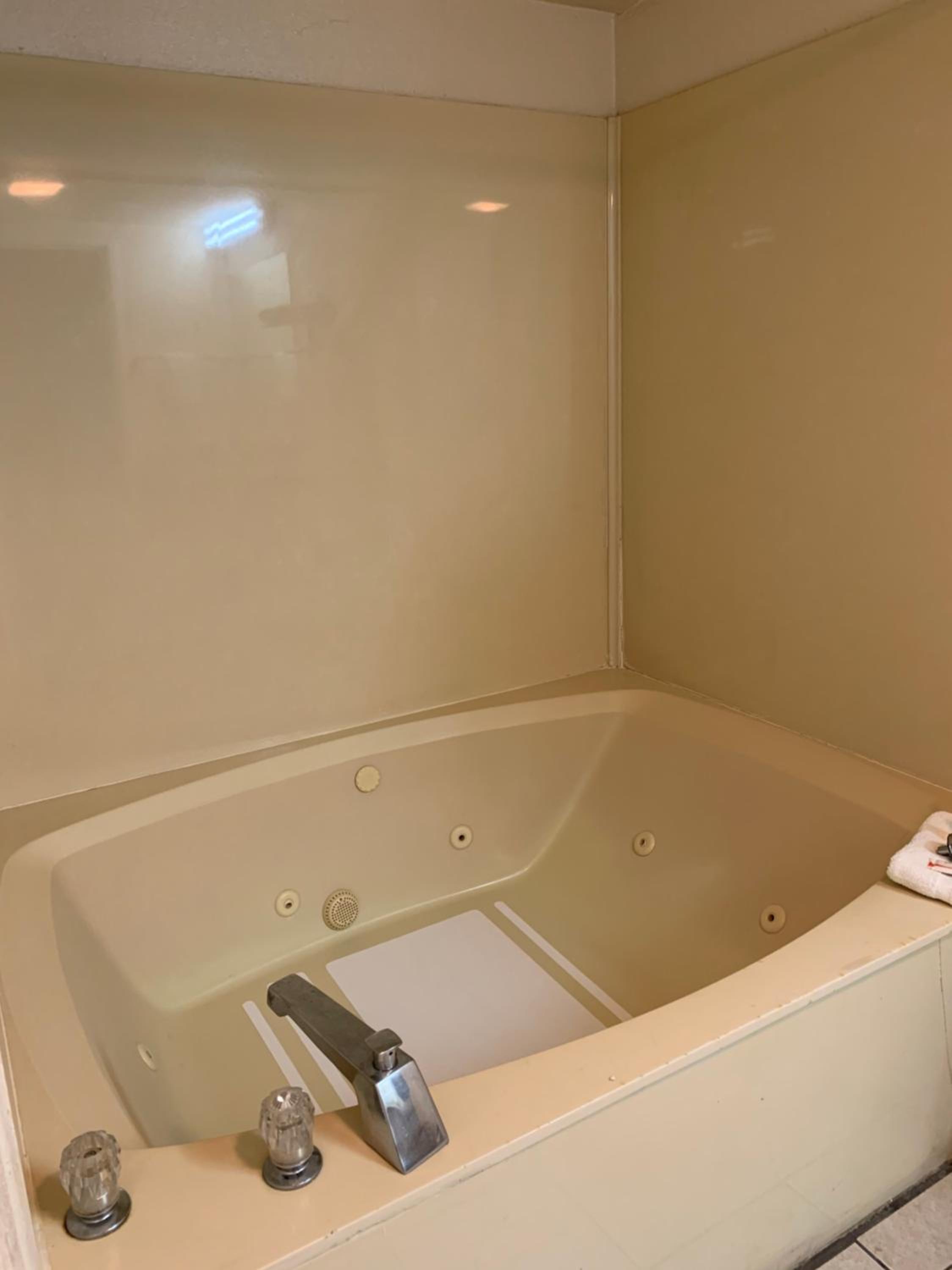 King Room with Spa Bath - Photo 1