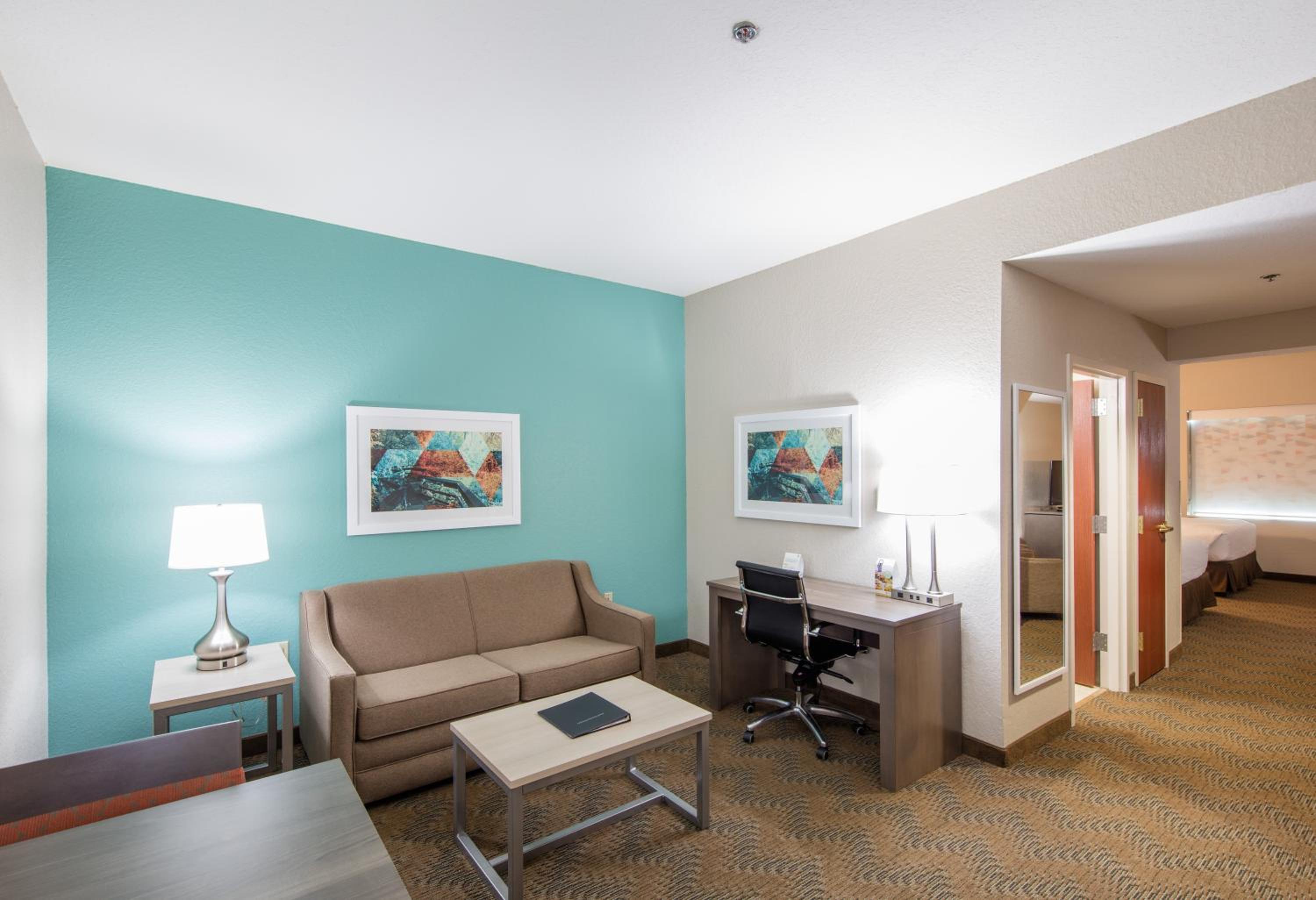 Double Suite - Photo 2