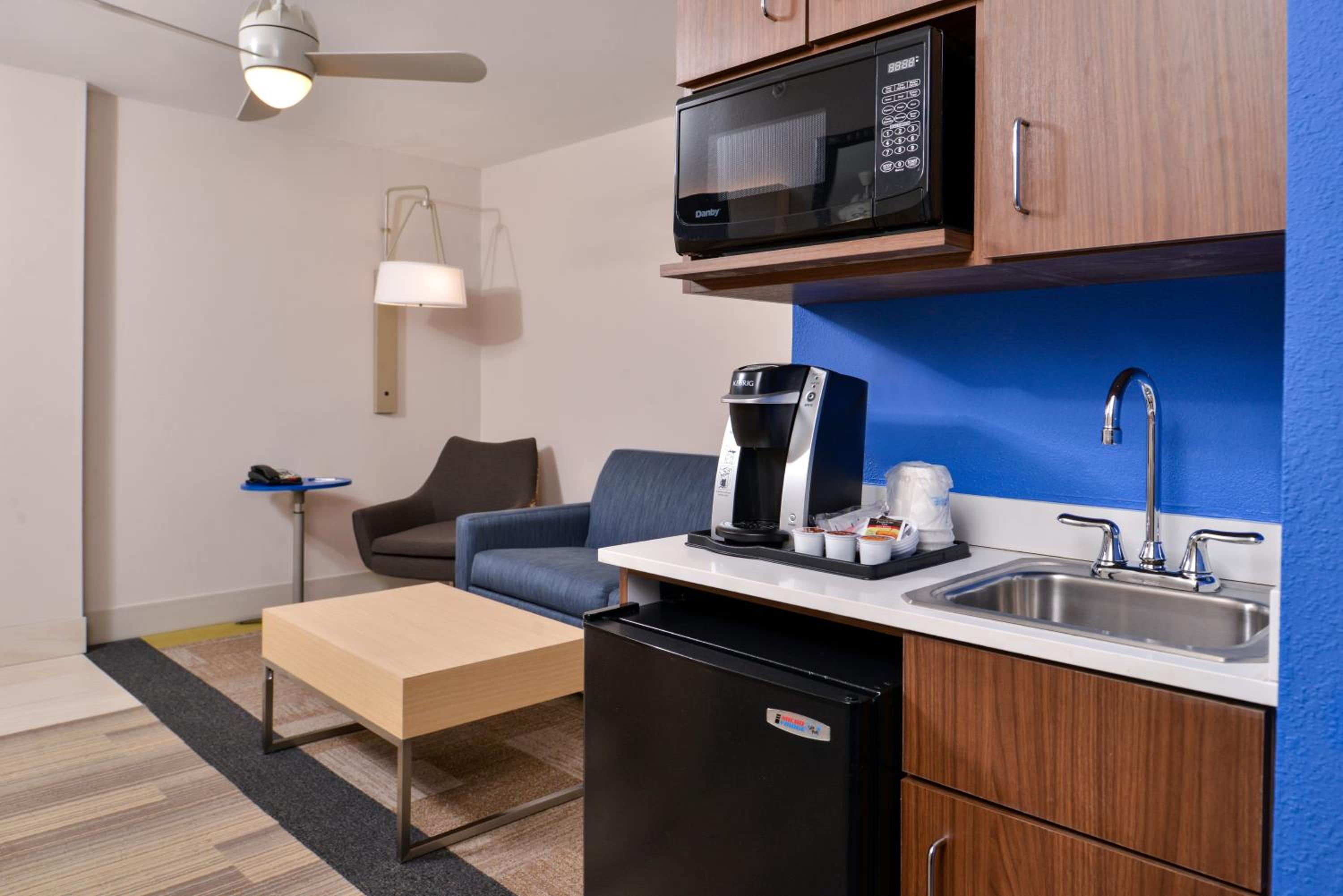 King Suite - Photo 2