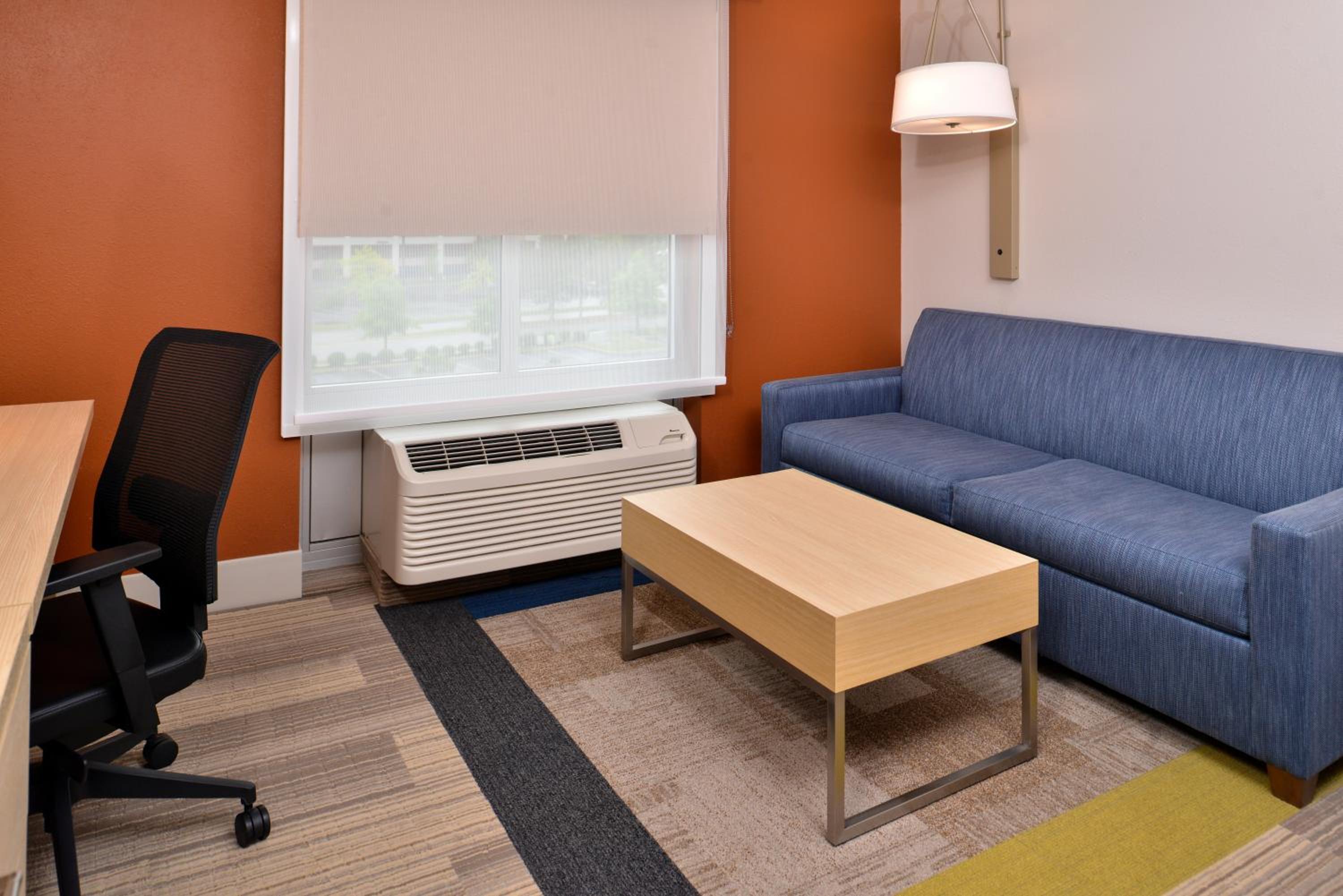 King Suite - Photo 1