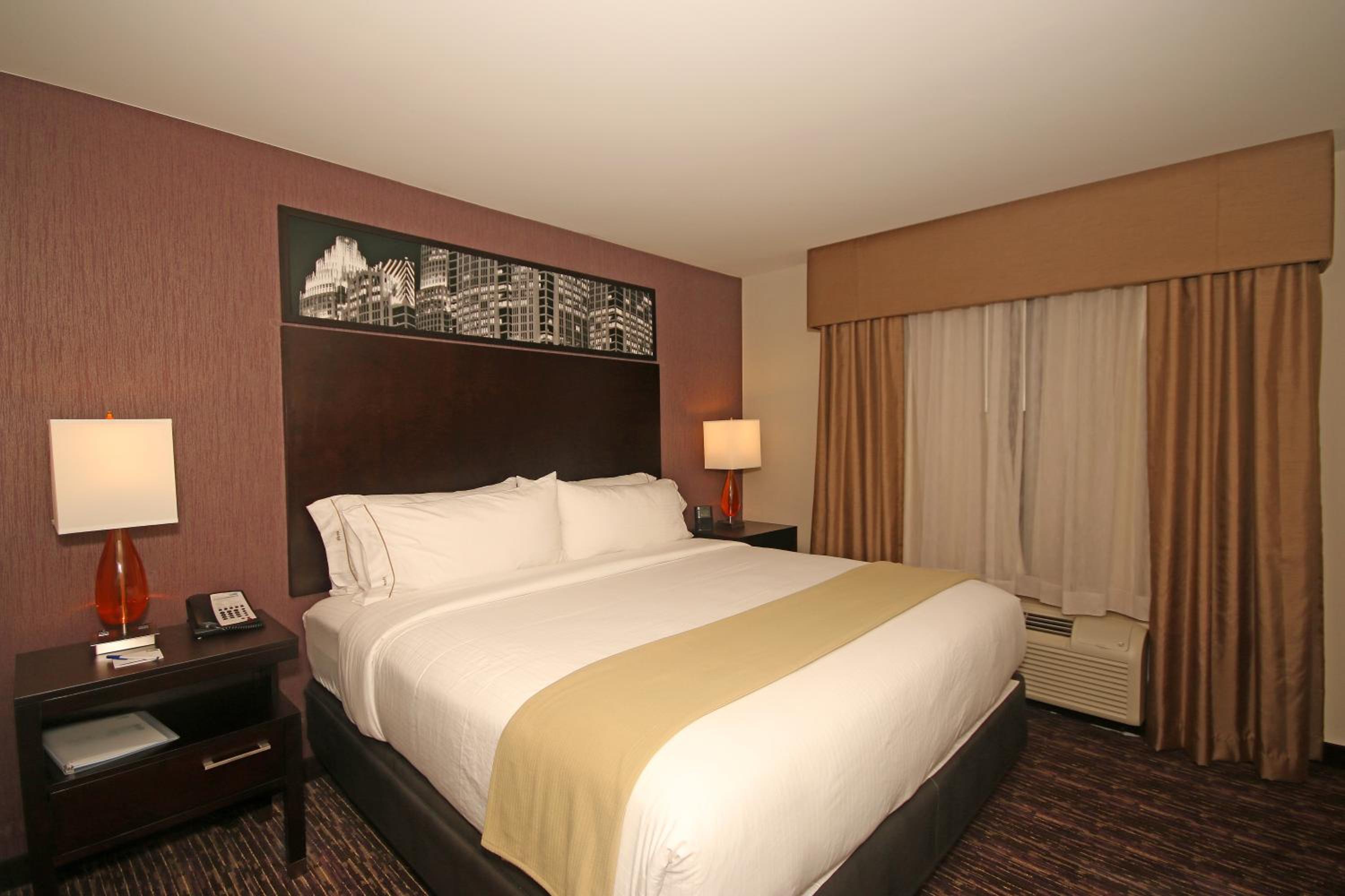 One-Bedroom King Suite with Sofa Bed