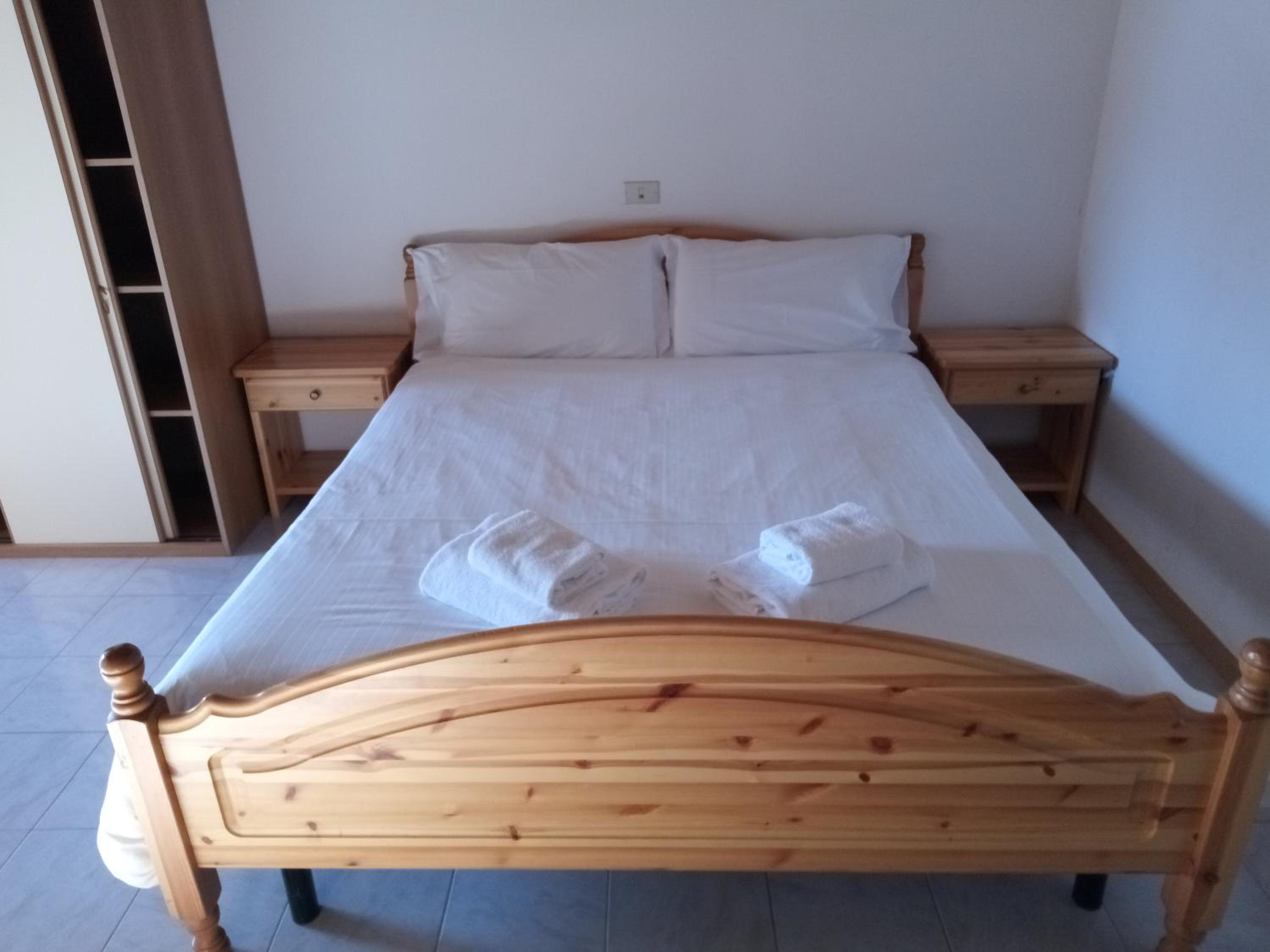 Quadruple Room with Lake View photo 3