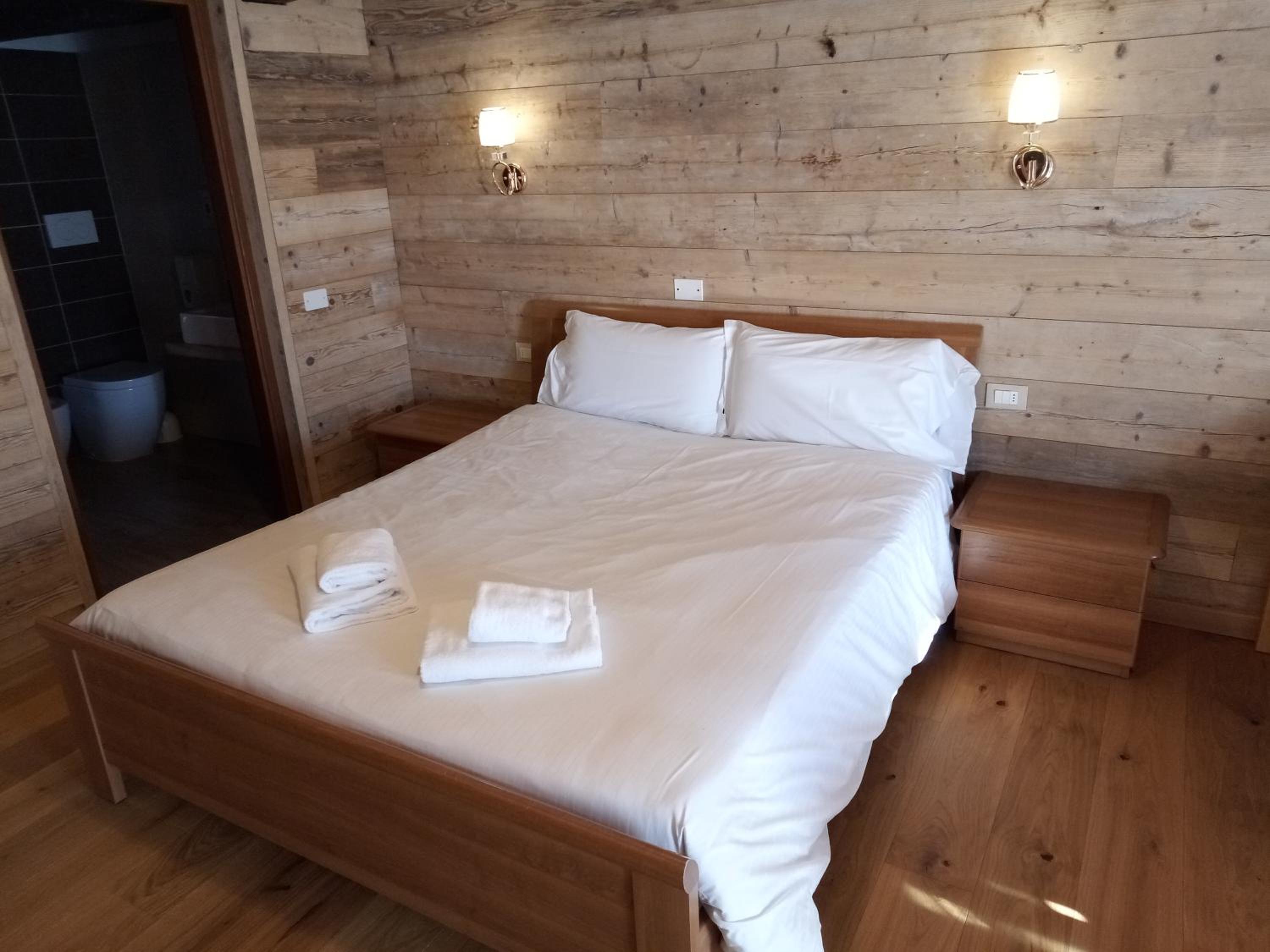 Deluxe Queen Room photo 1