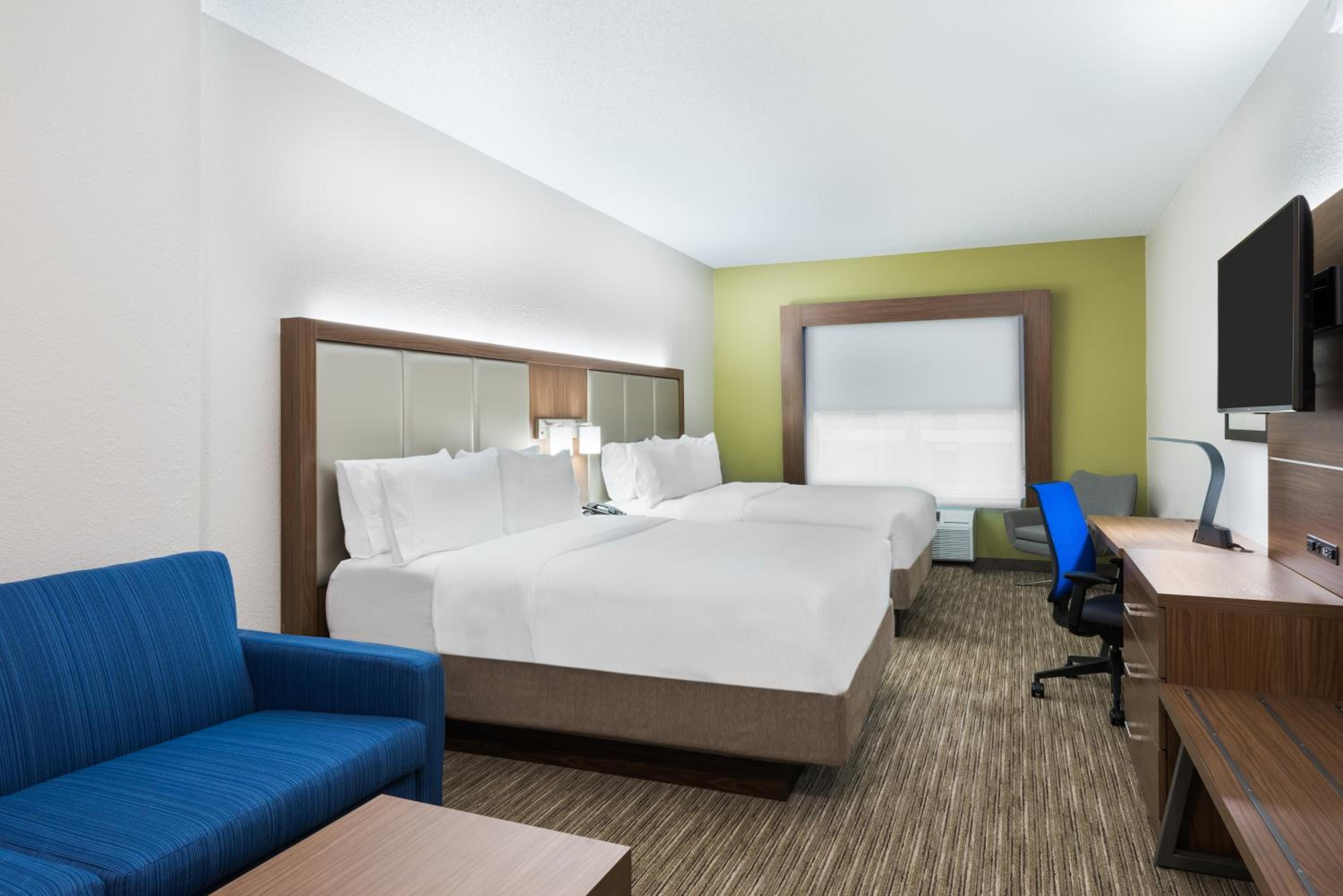 Suite with Two Beds - Non-Smoking - Photo 1