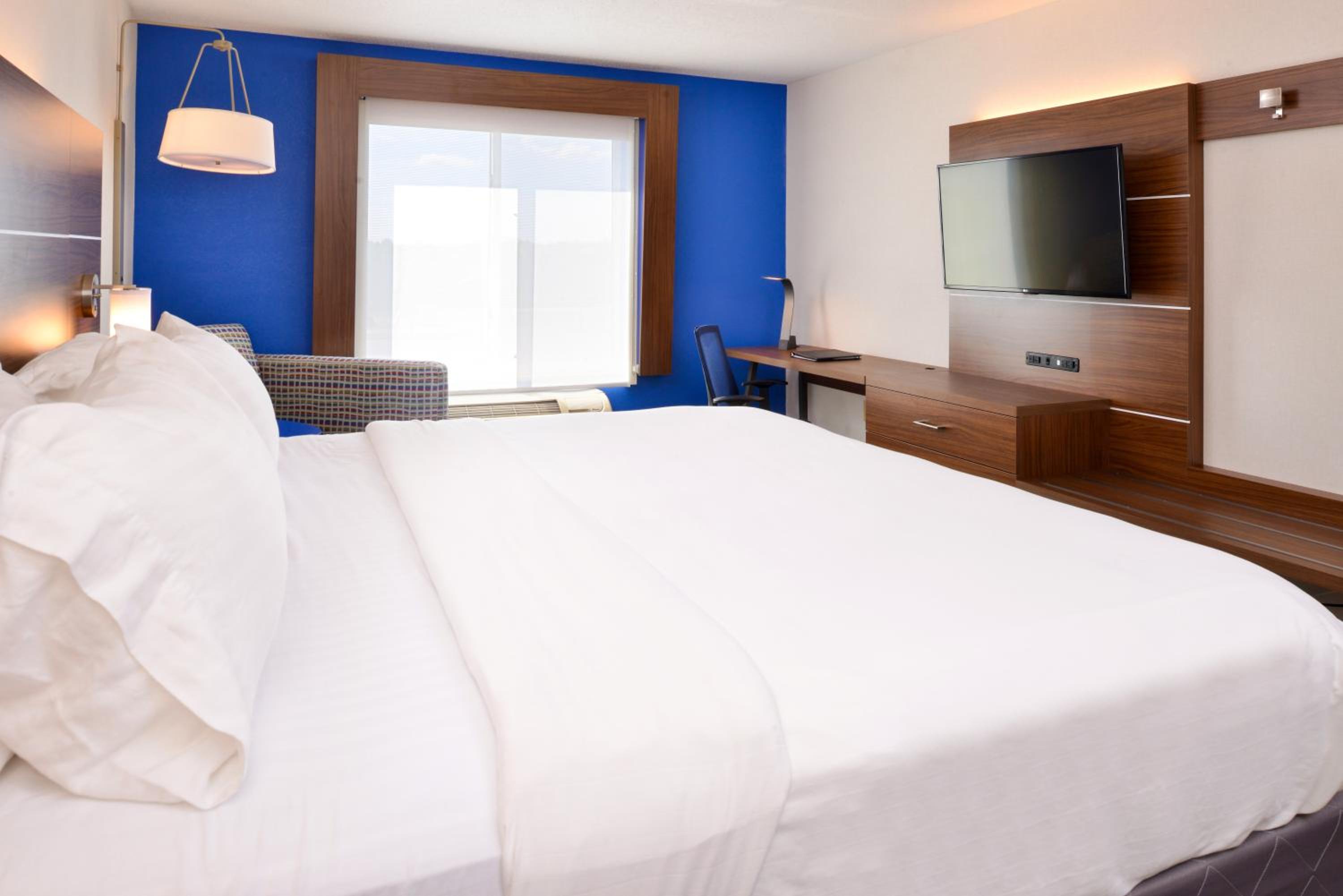 Holiday Inn Express Hotel & Suites Urbana-Champaign-U of I Area by IHG, Billede 2