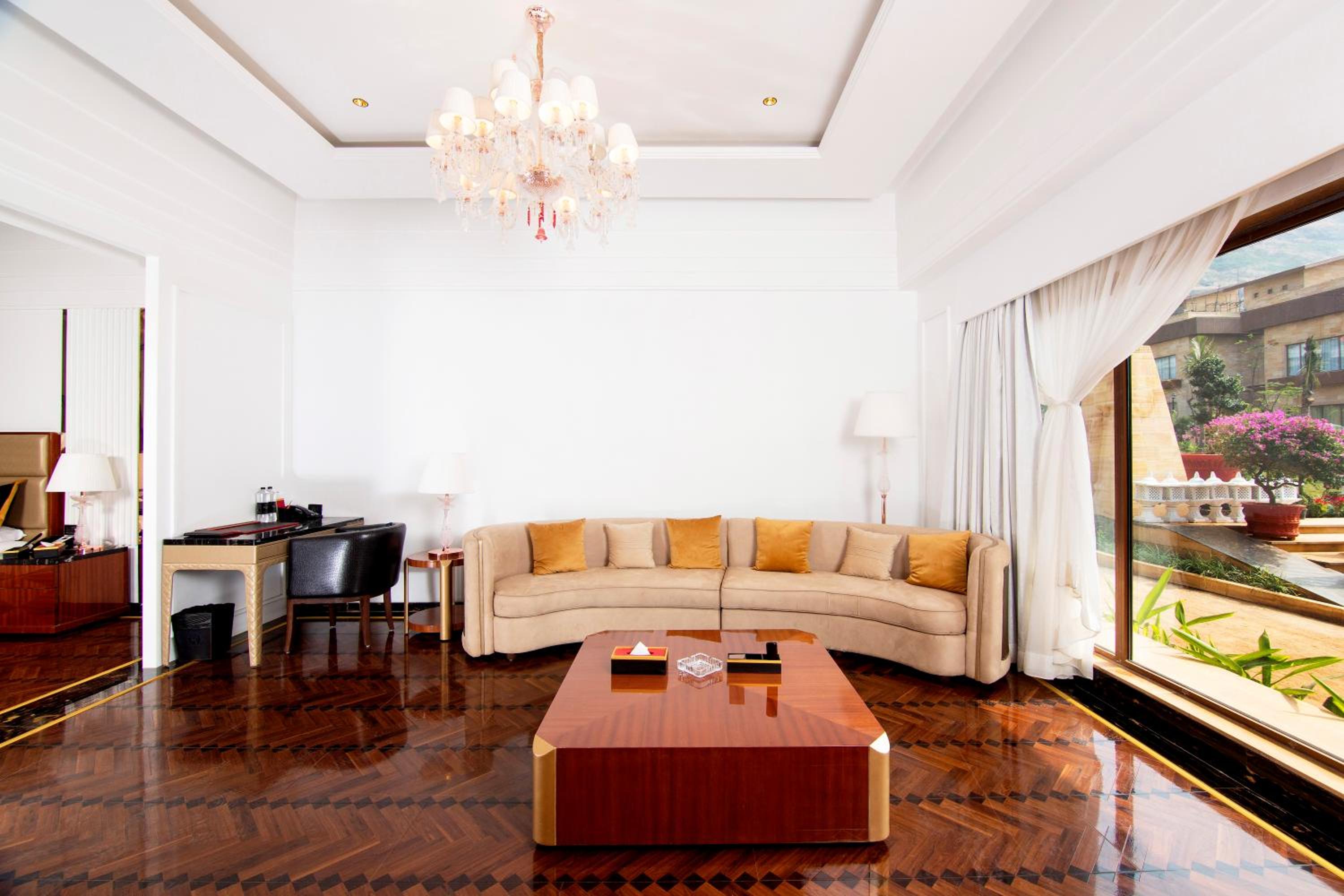 Garden Villa Suite With Pool - Photo 3