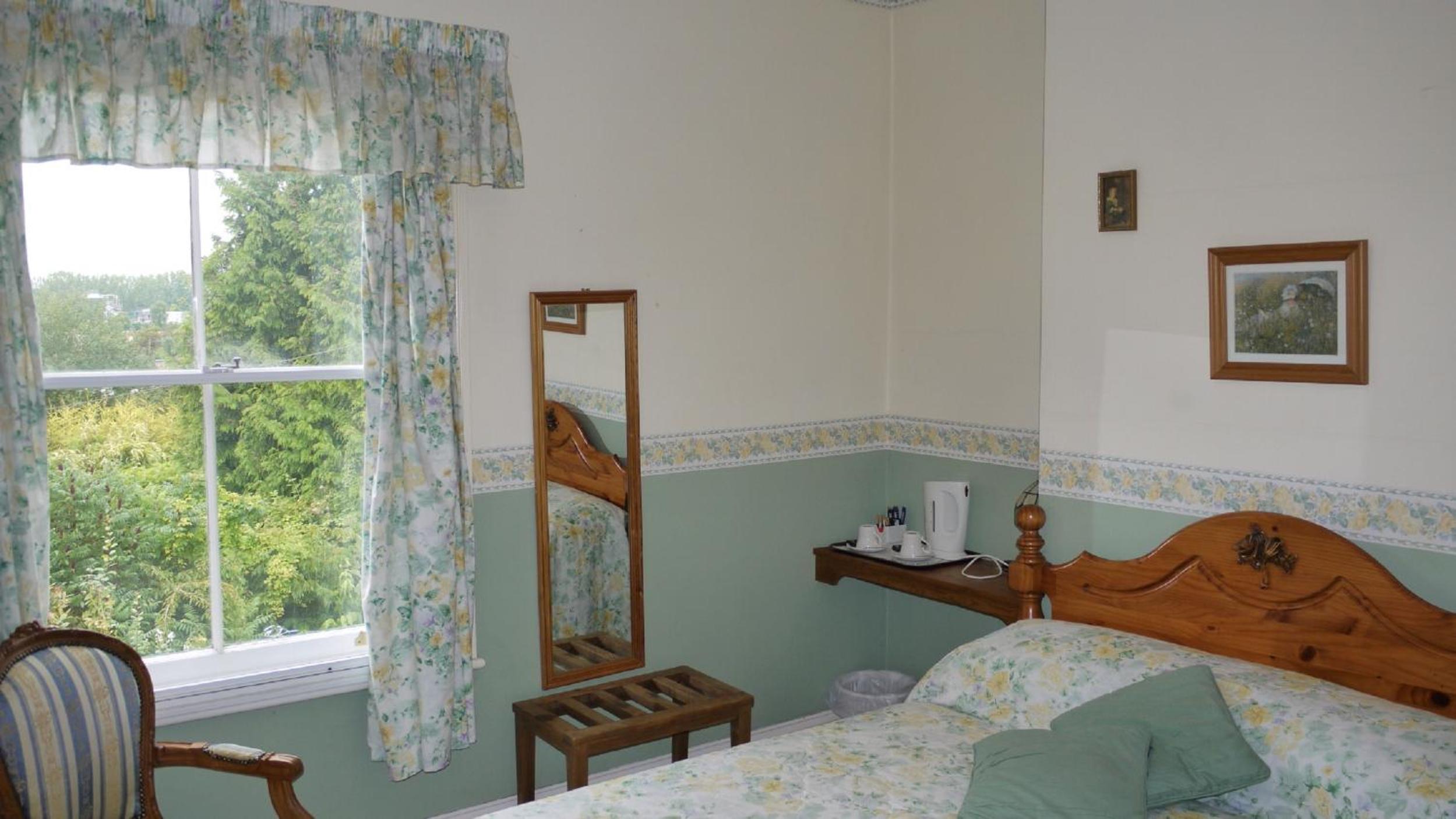 Double Room With Shower photo 2