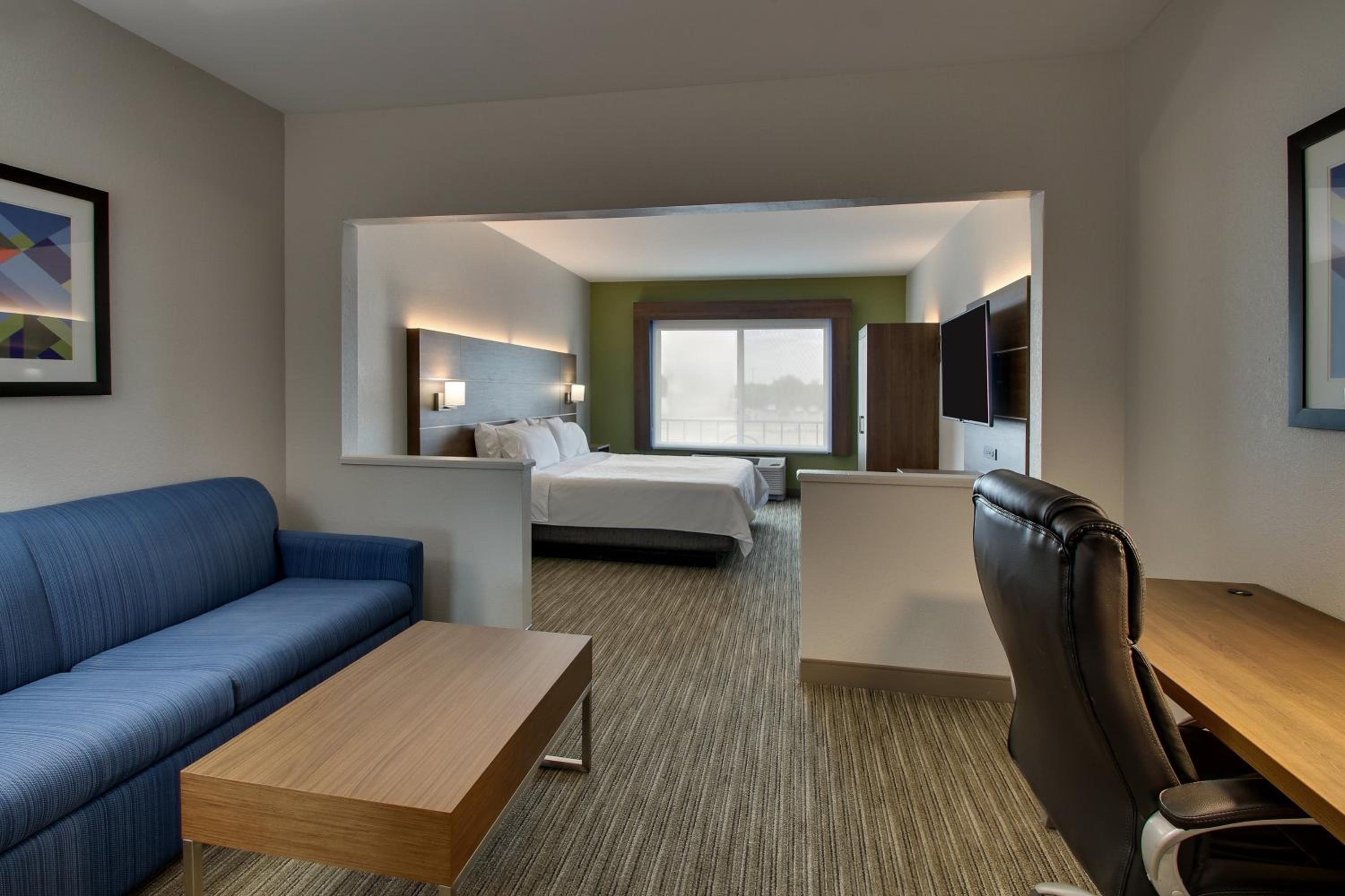 King Suite - Photo 5