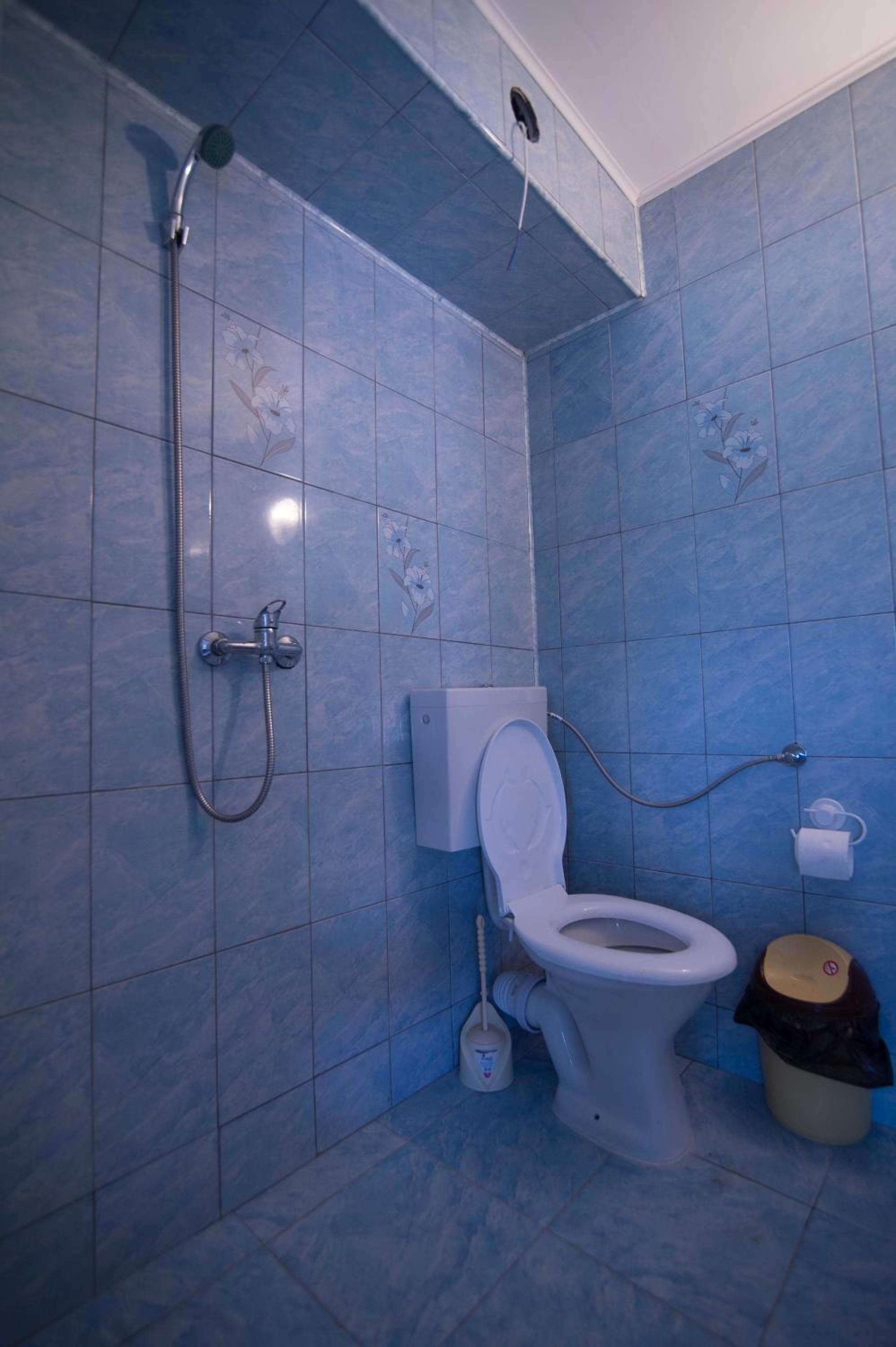 Double Room - Photo 3