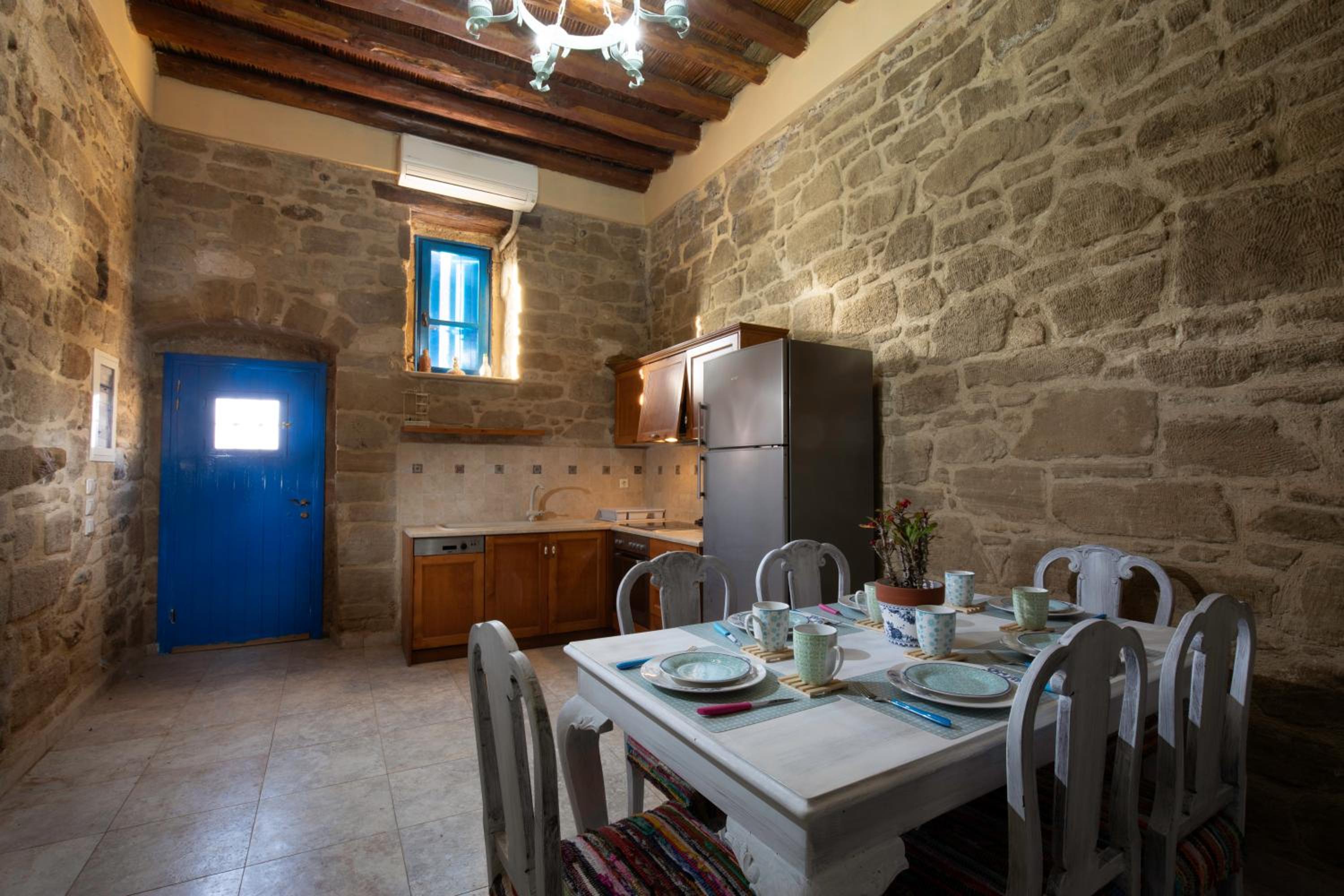 One-Bedroom House photo 2