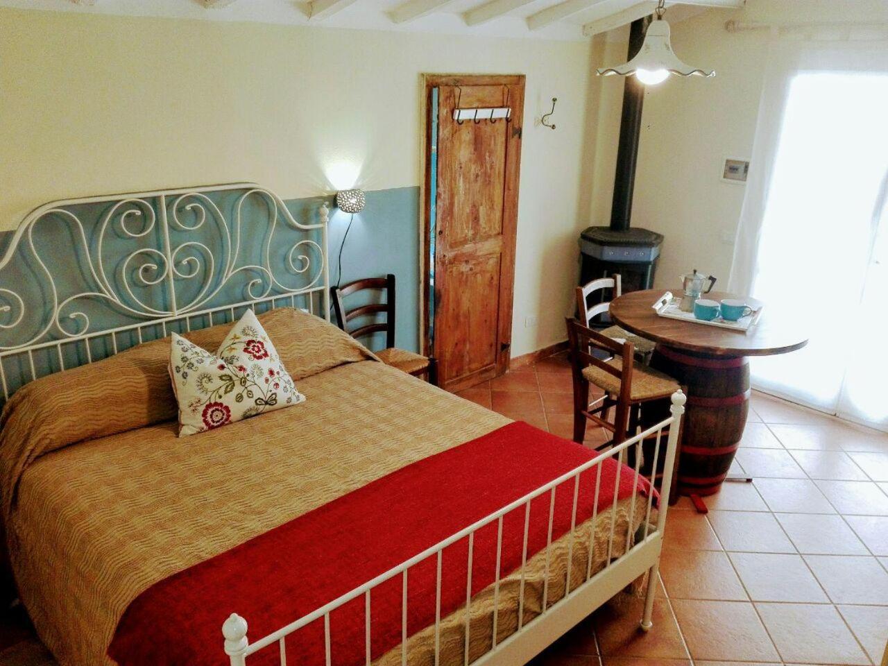 Holiday Home (2 adults)