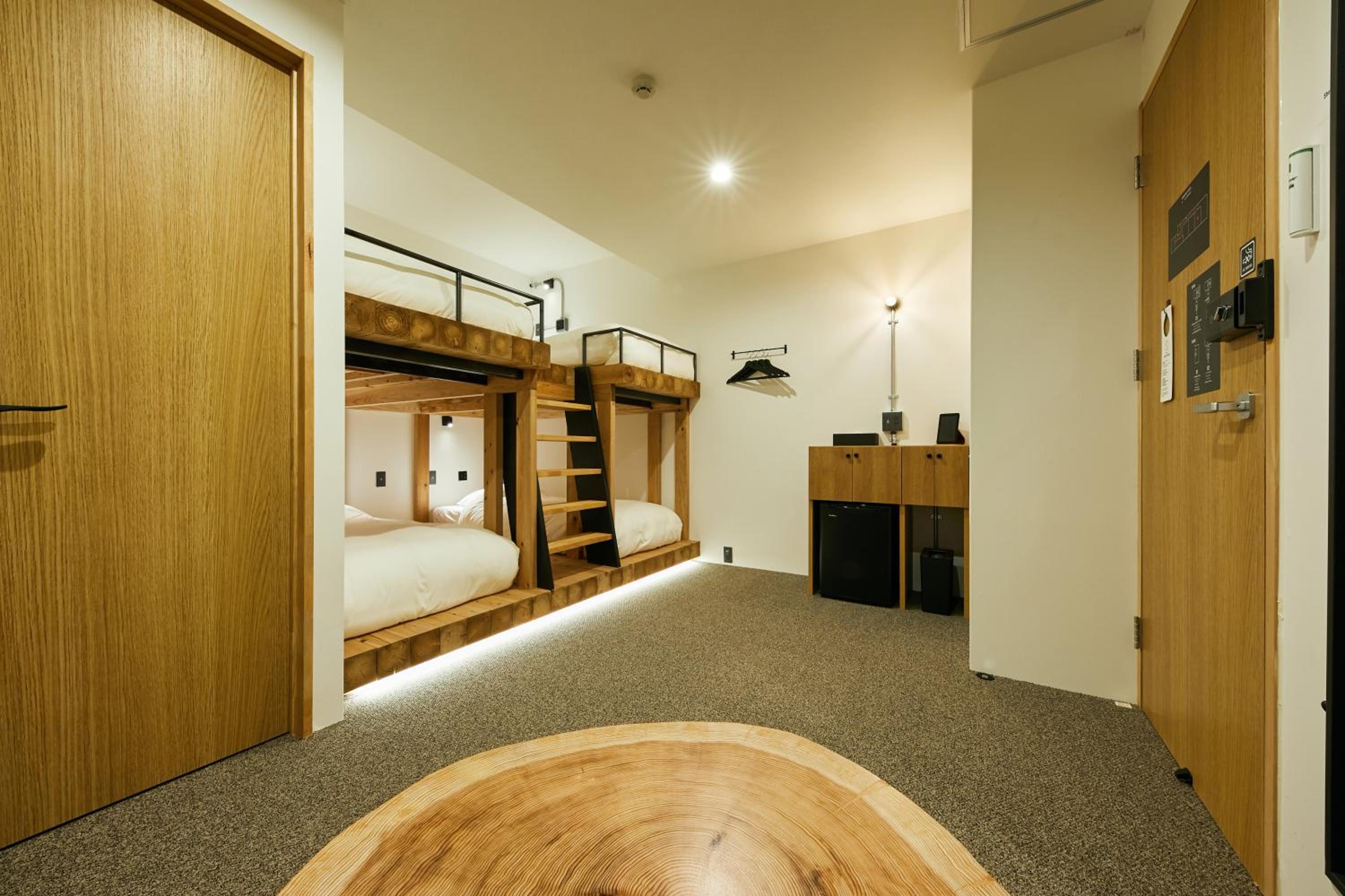 Comfort Quadruple Room - No Cleaning for Consecutive Night Stays - Photo 1
