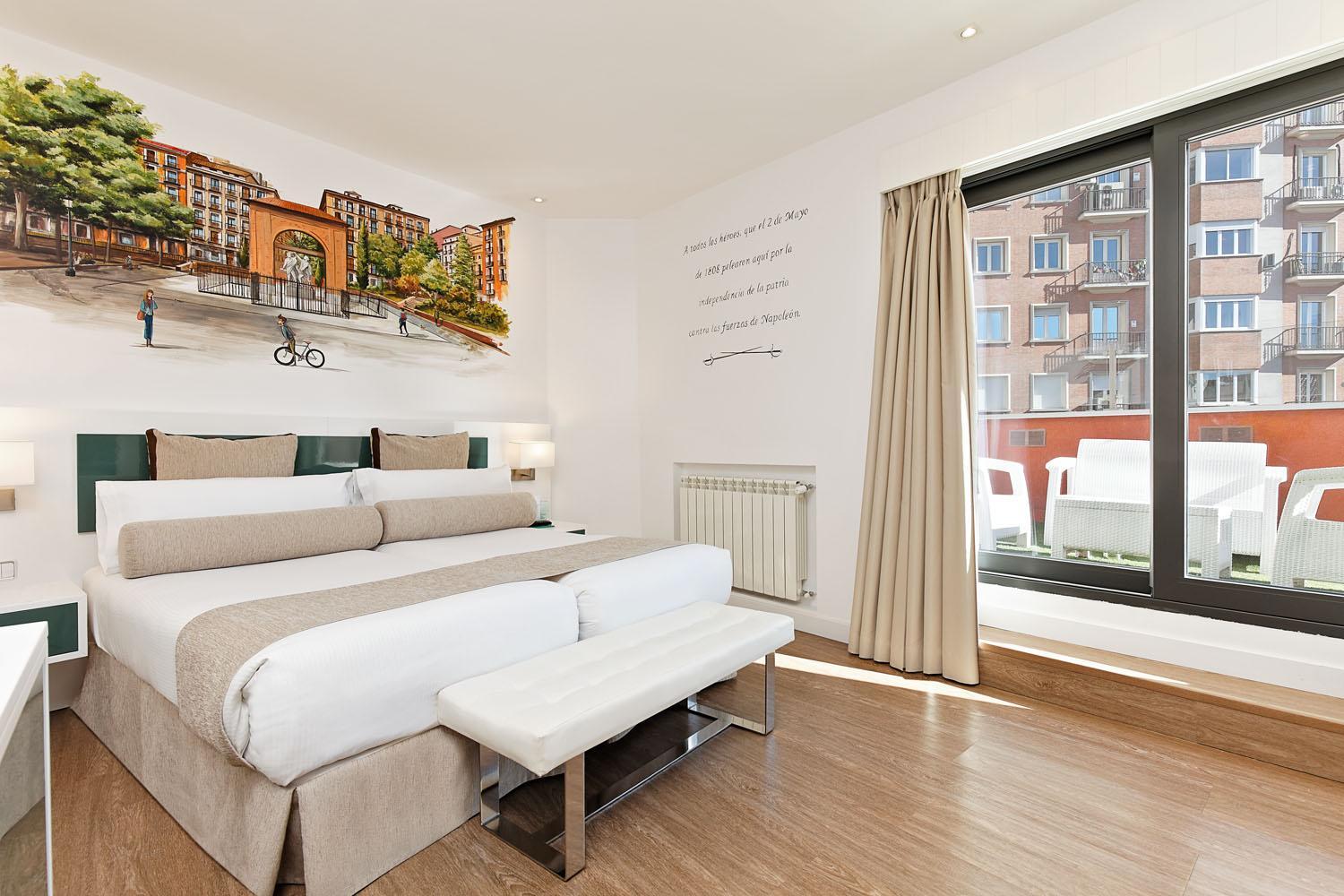 Double or Twin Room with Terrace - Photo 4
