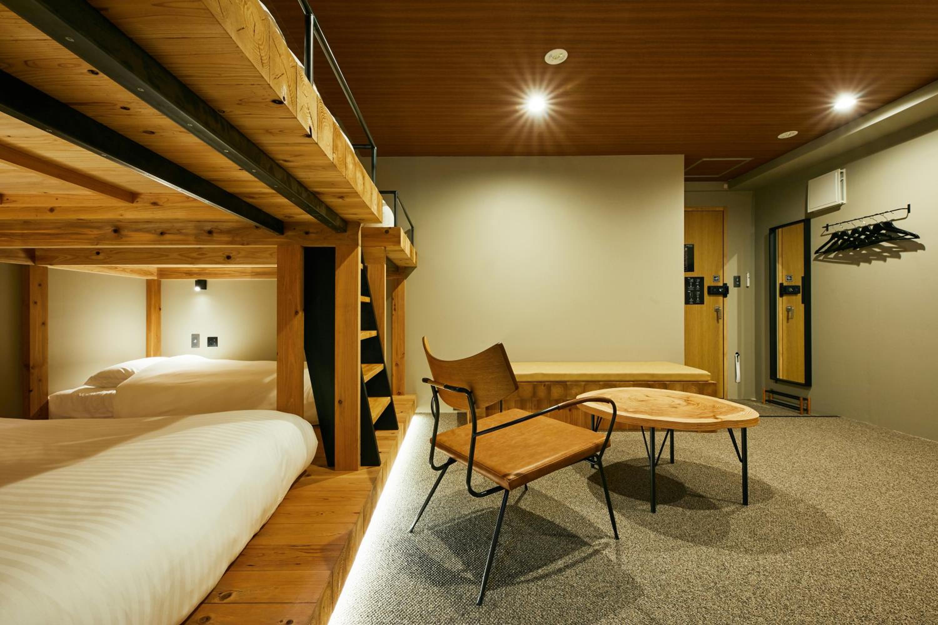 Standard Studio - No Cleaning for Consecutive Night Stays - Photo 11