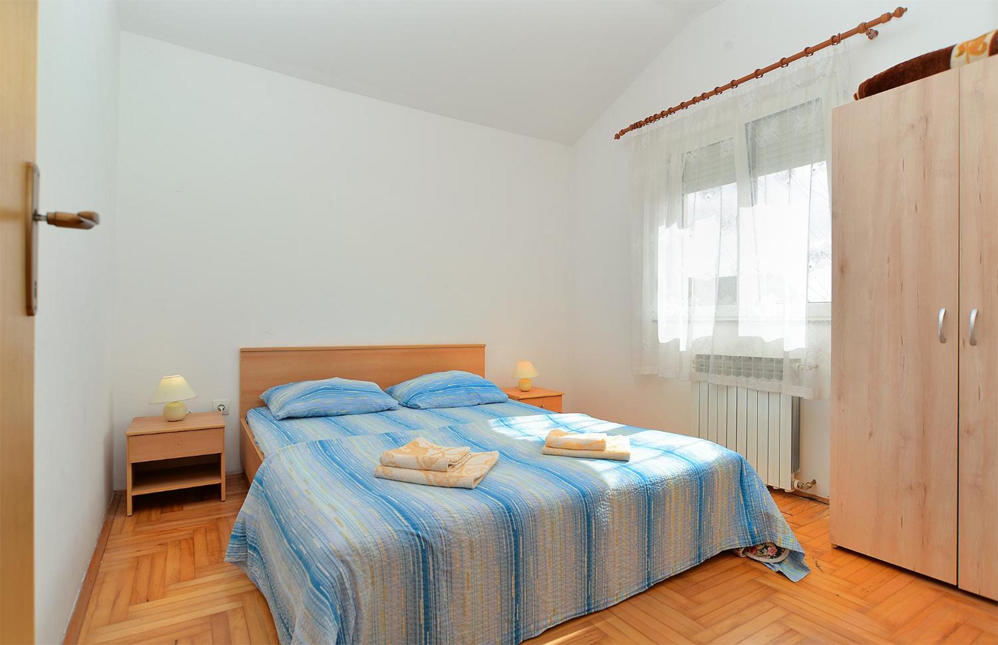 Apartment photo 3