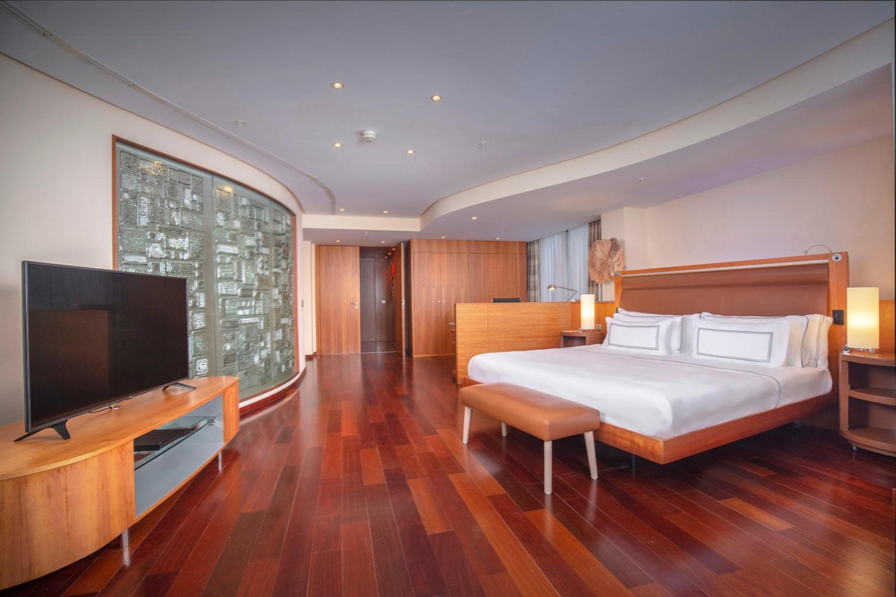 The Level Presidential Suite
