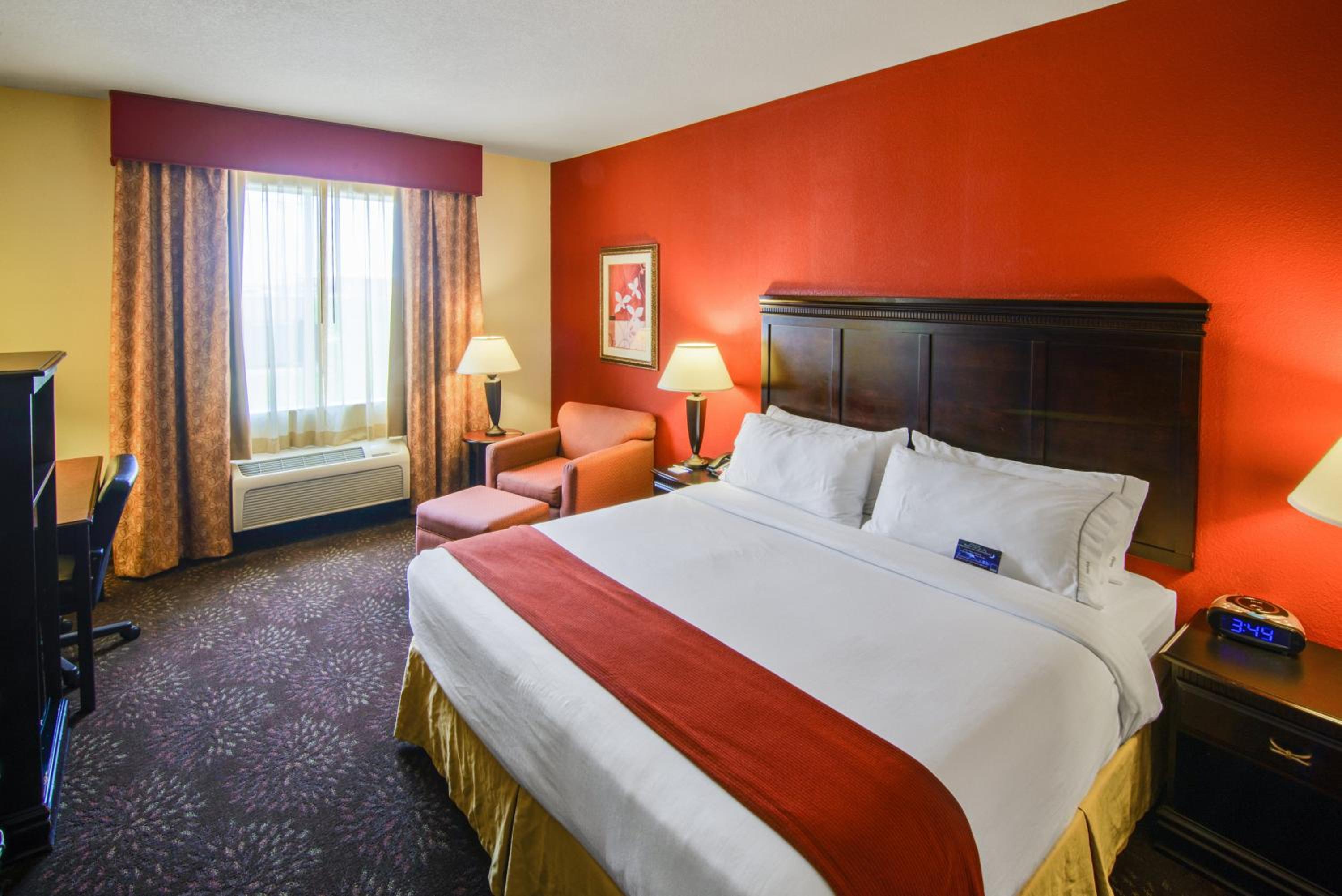 Standard King Room