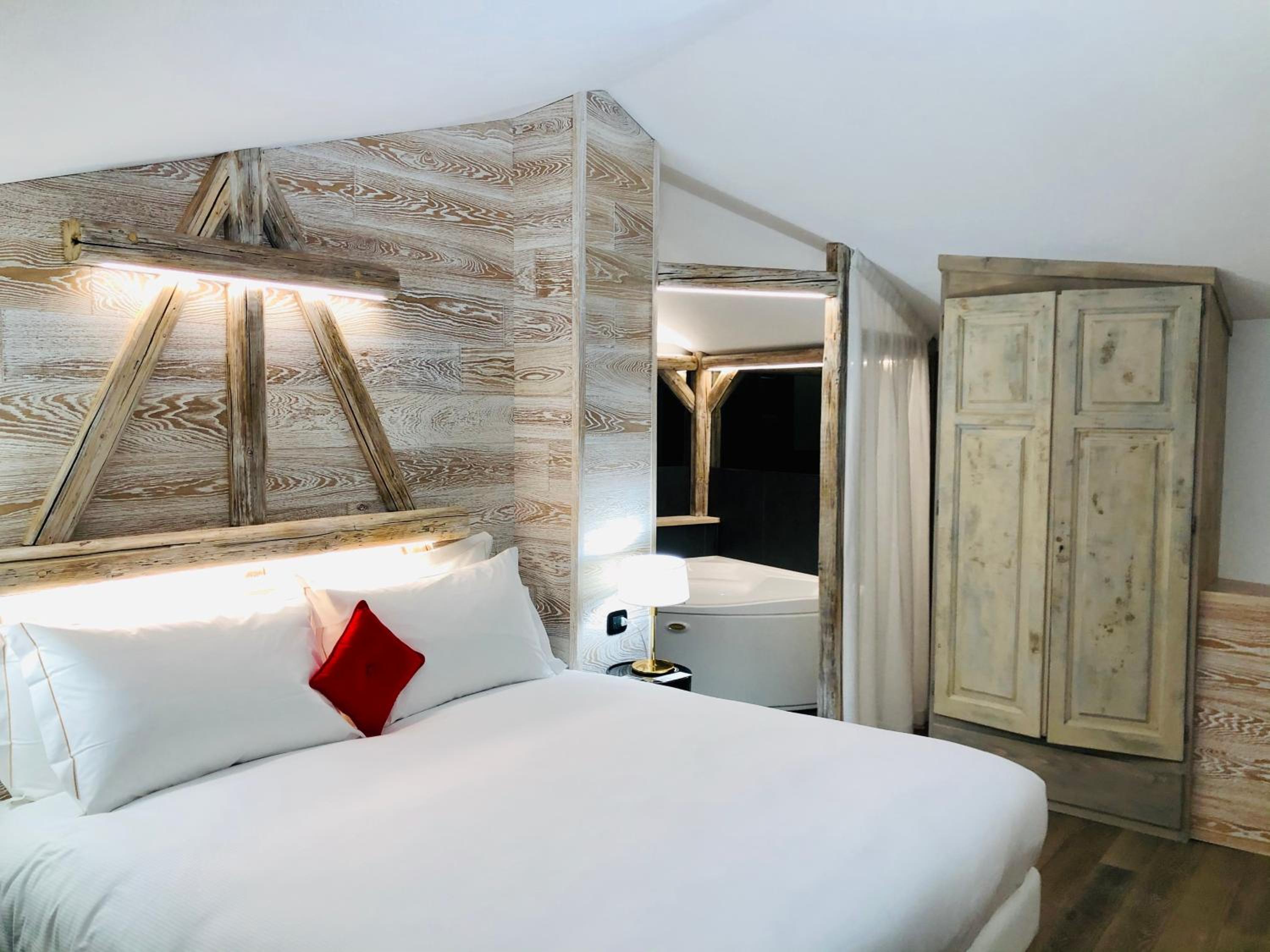Executive Double Room - Photo 1