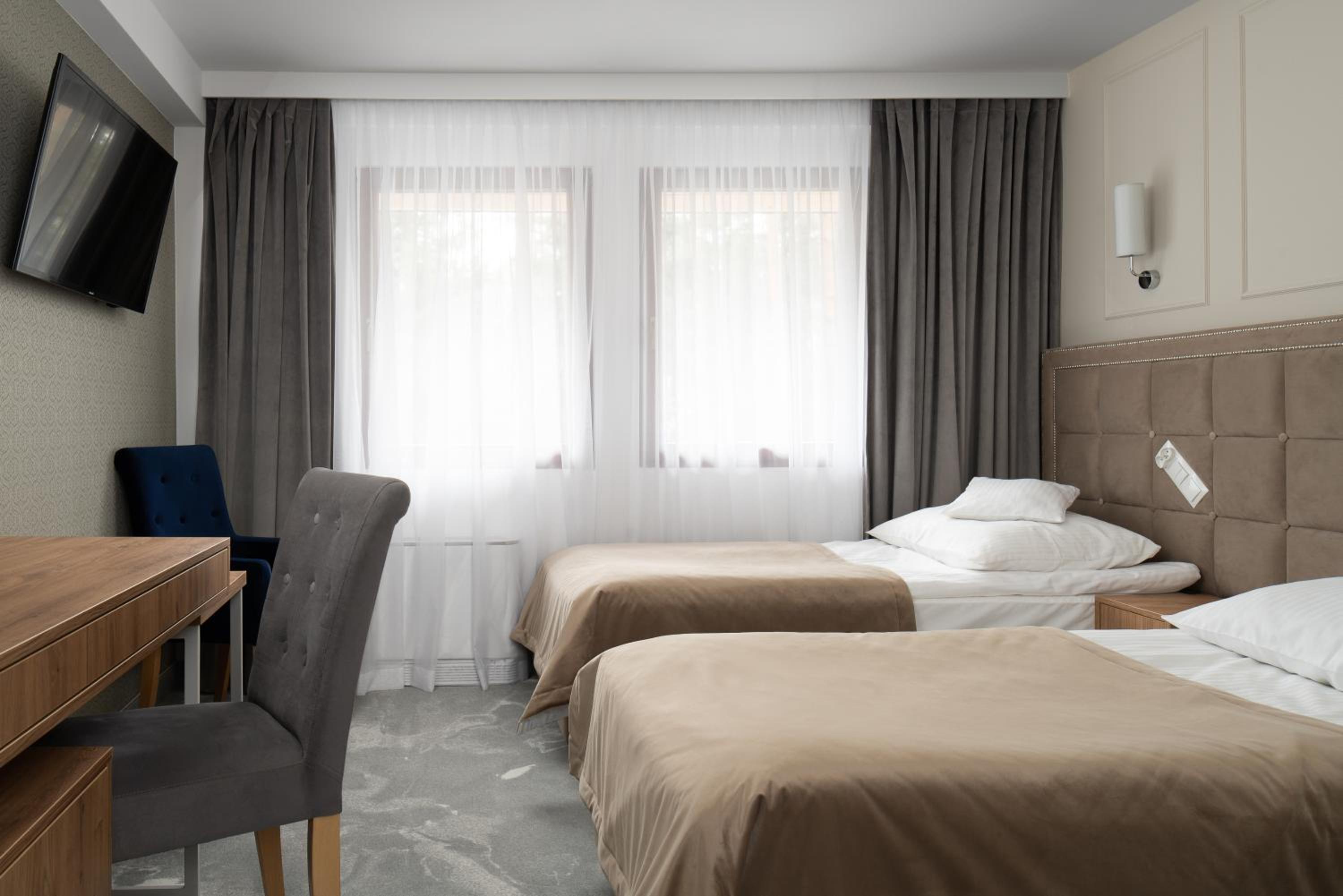 Double Room - Photo 3