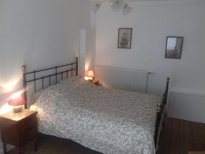 One-Bedroom Apartment - Photo 16
