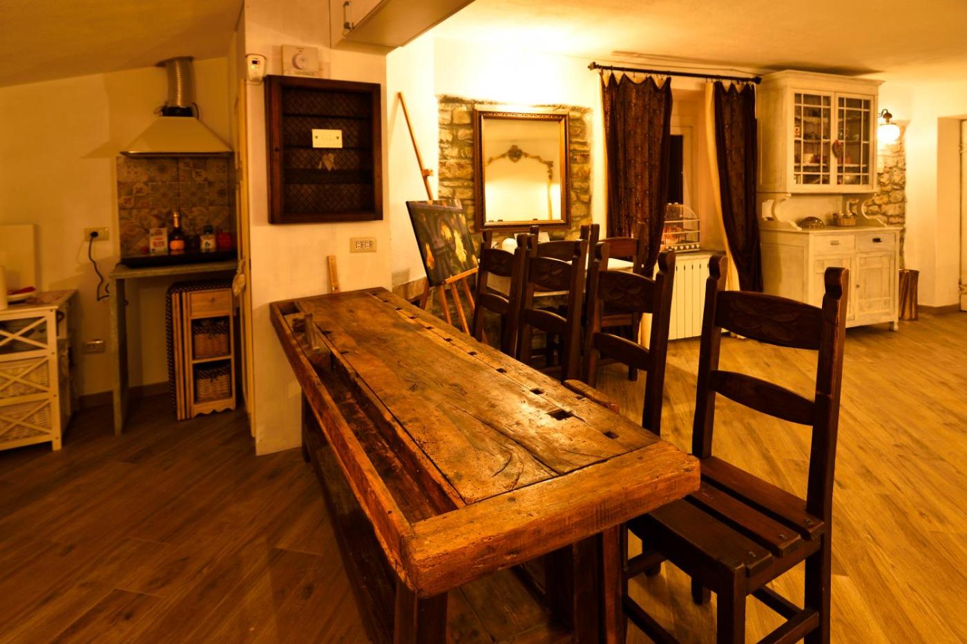 Large Double Room - Photo 21
