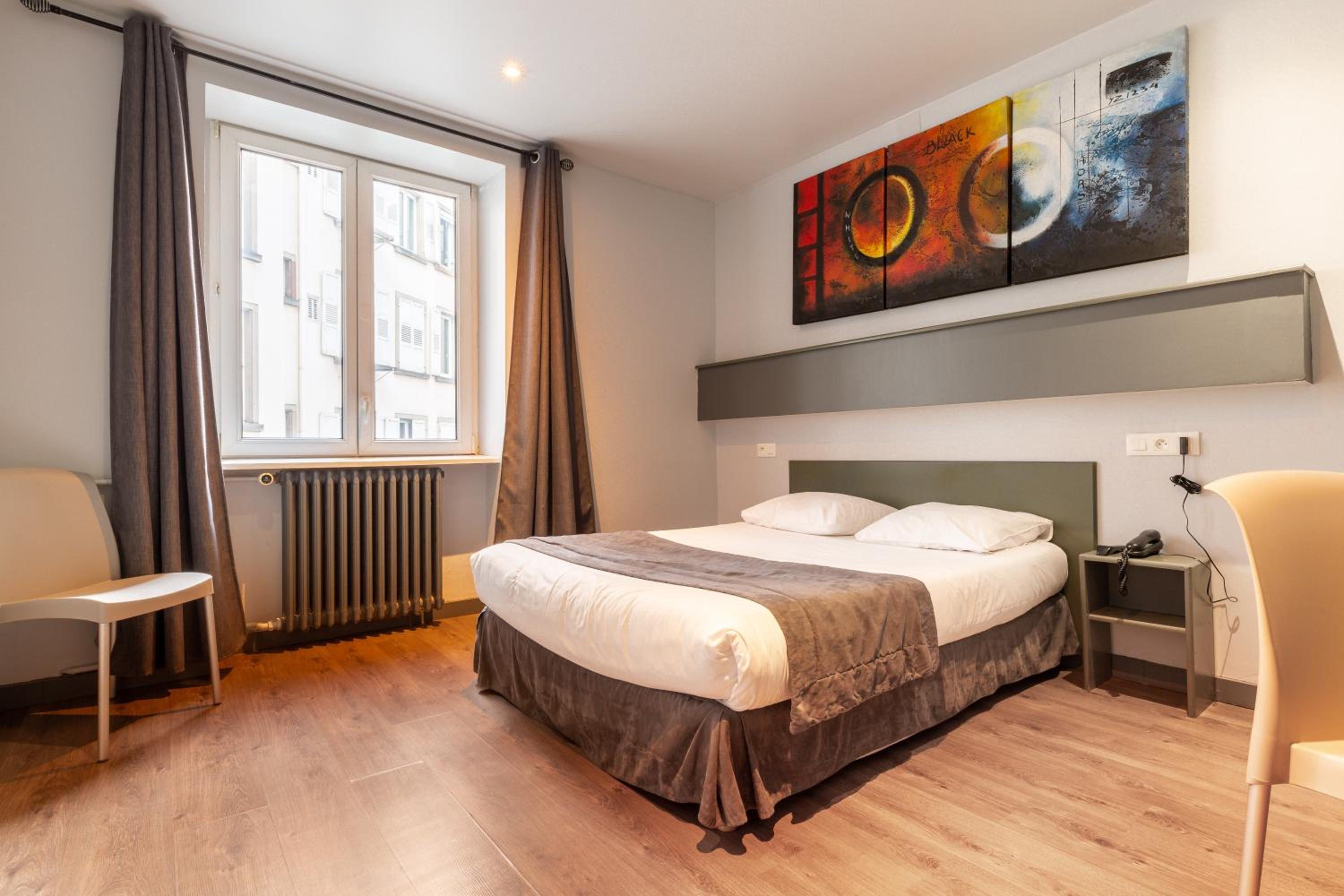 Double Room - Photo 1
