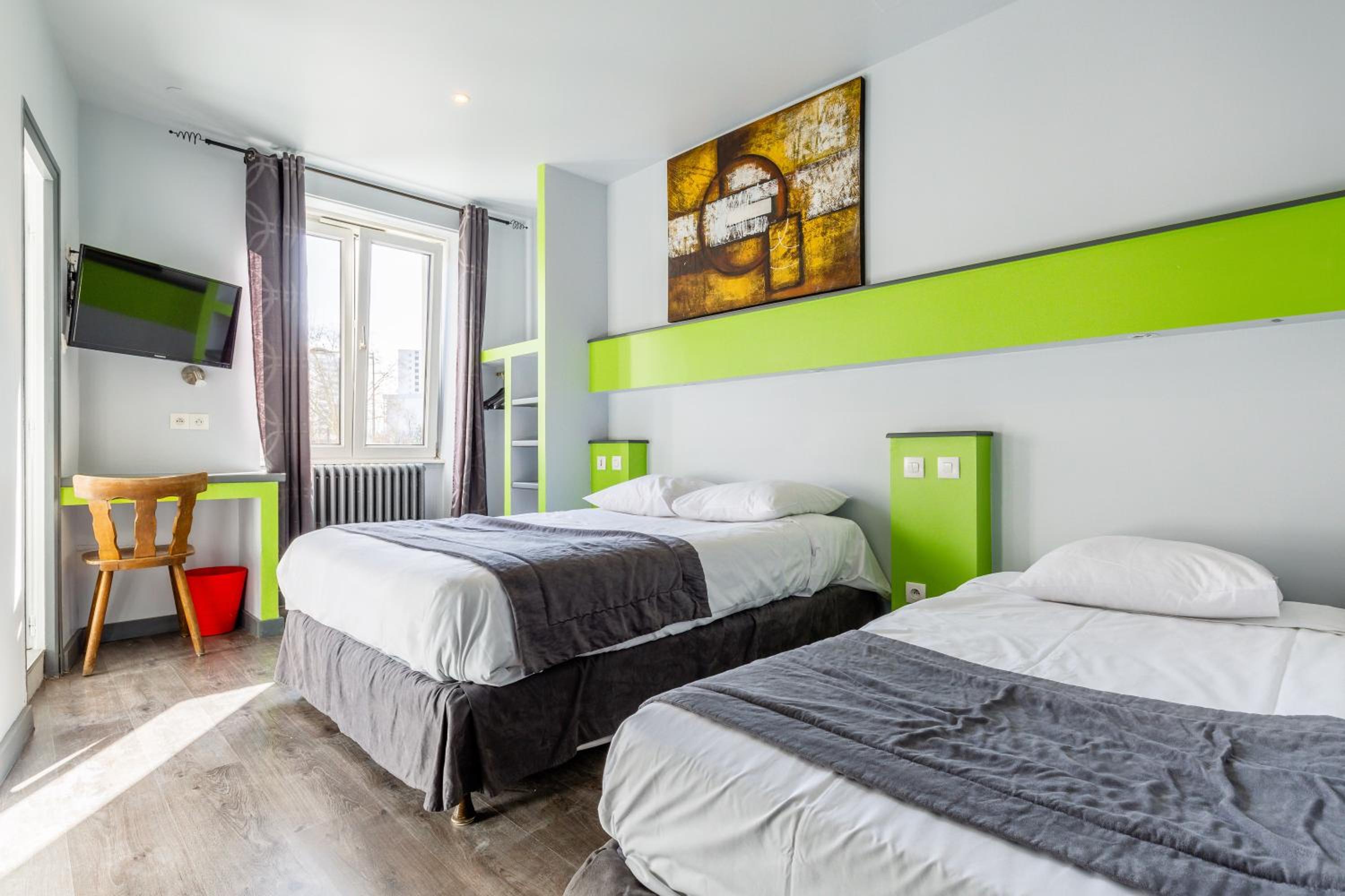 Double Room - Photo 4
