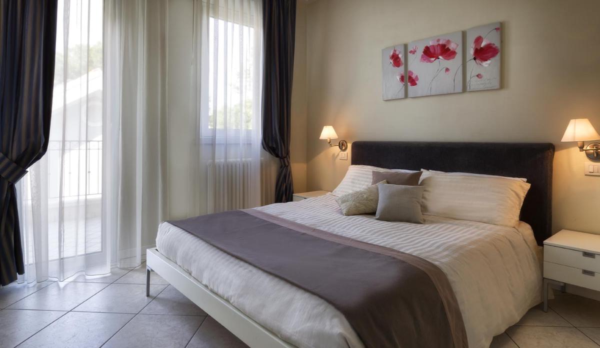 One-Bedroom Apartment (4 Adults)