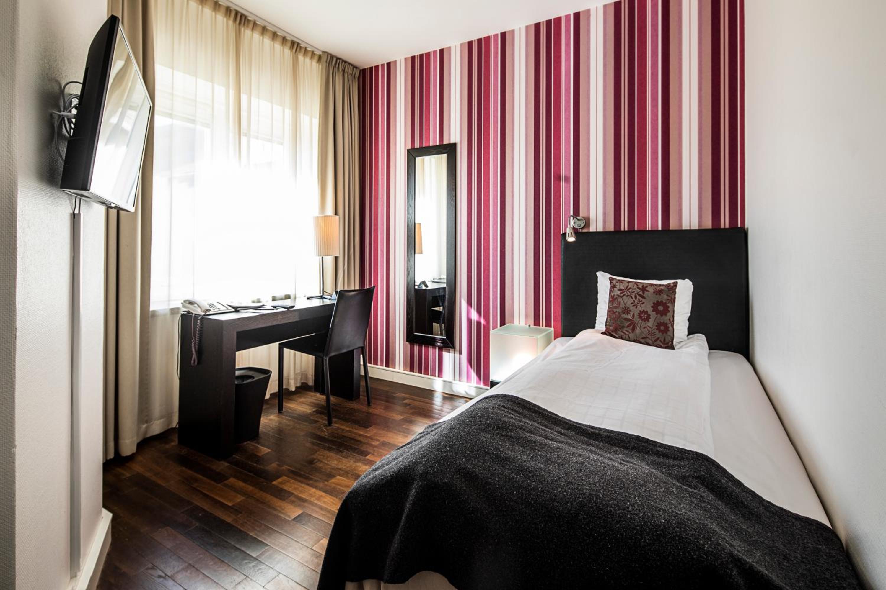 Standard Single Room photo 2