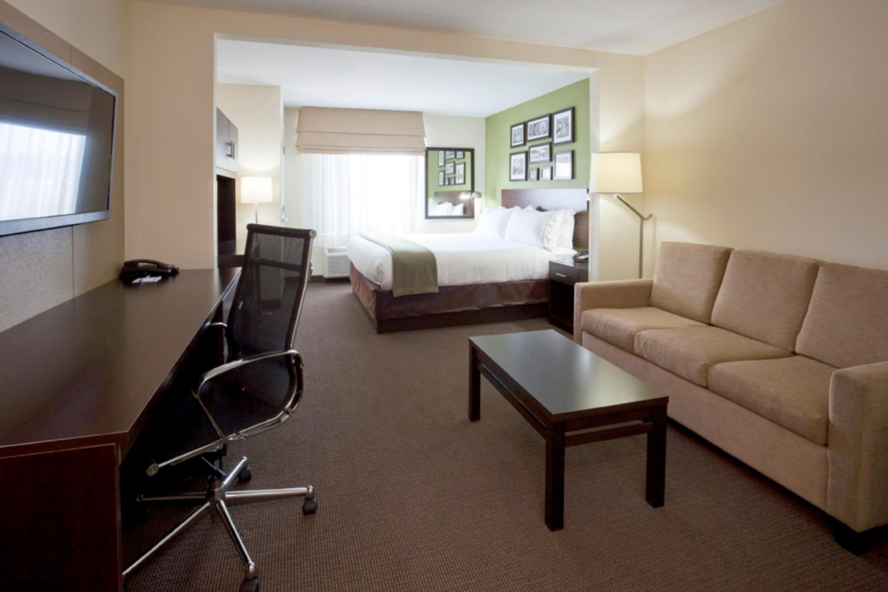 King Suite with Sofa Bed - Photo 1